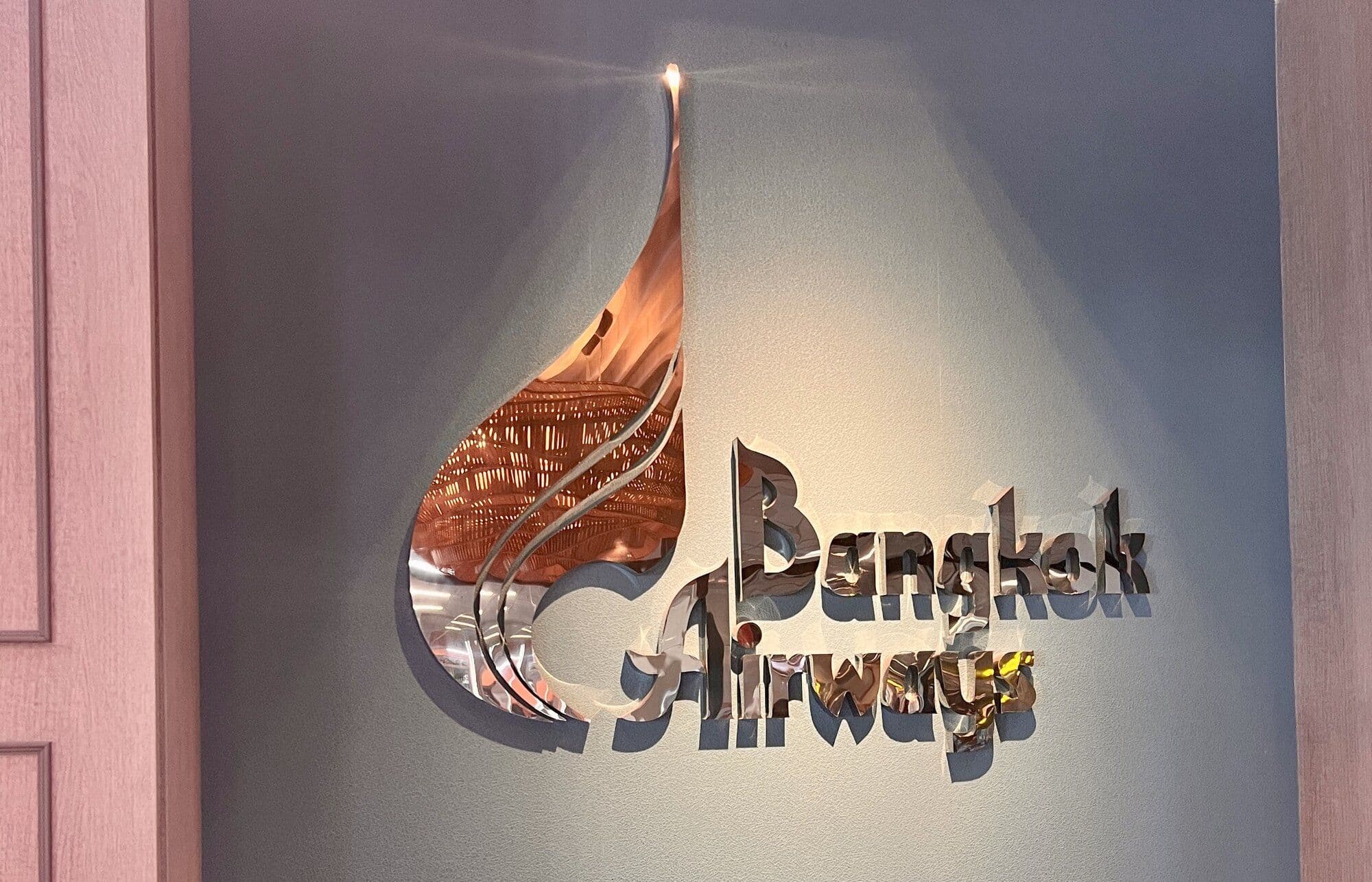 Phuket Airport HKT Bangkok Airways Blue Ribbon Lounge Review
