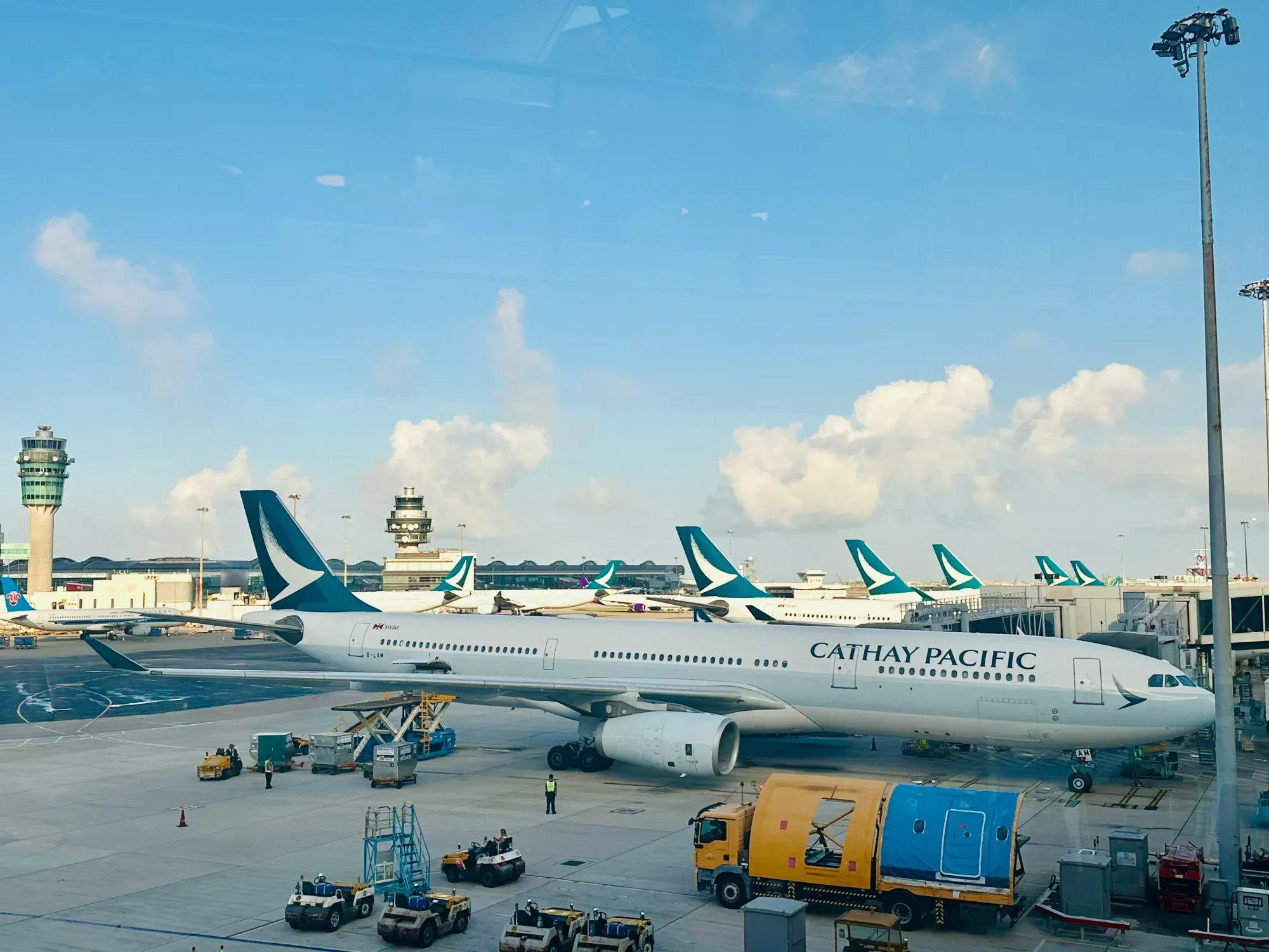 Cathay Pacific A330 Business Class Review – Hong Kong to Taipei (HKG-TPE)