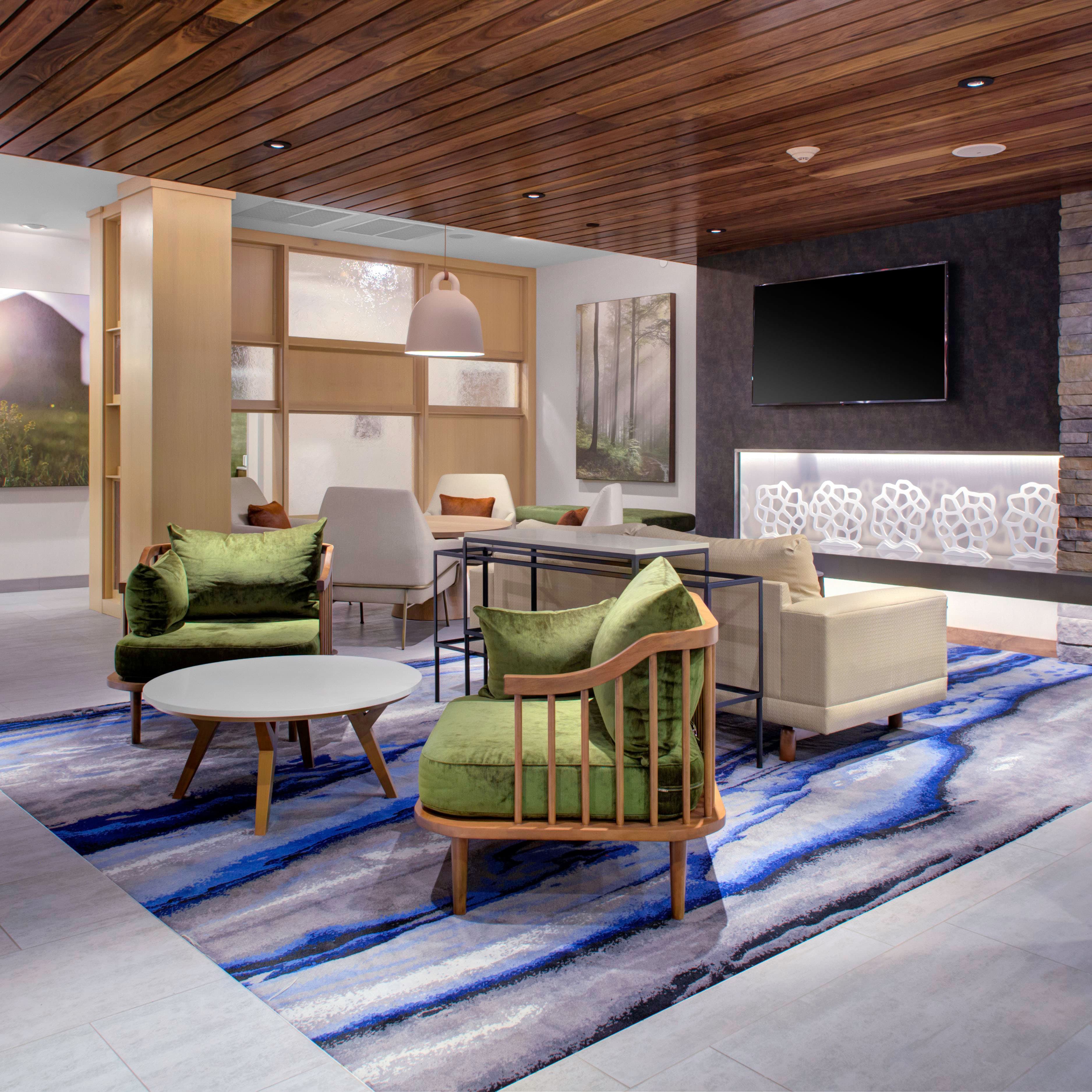 Fairfield Inn & Suites Allentown West - Image 1
