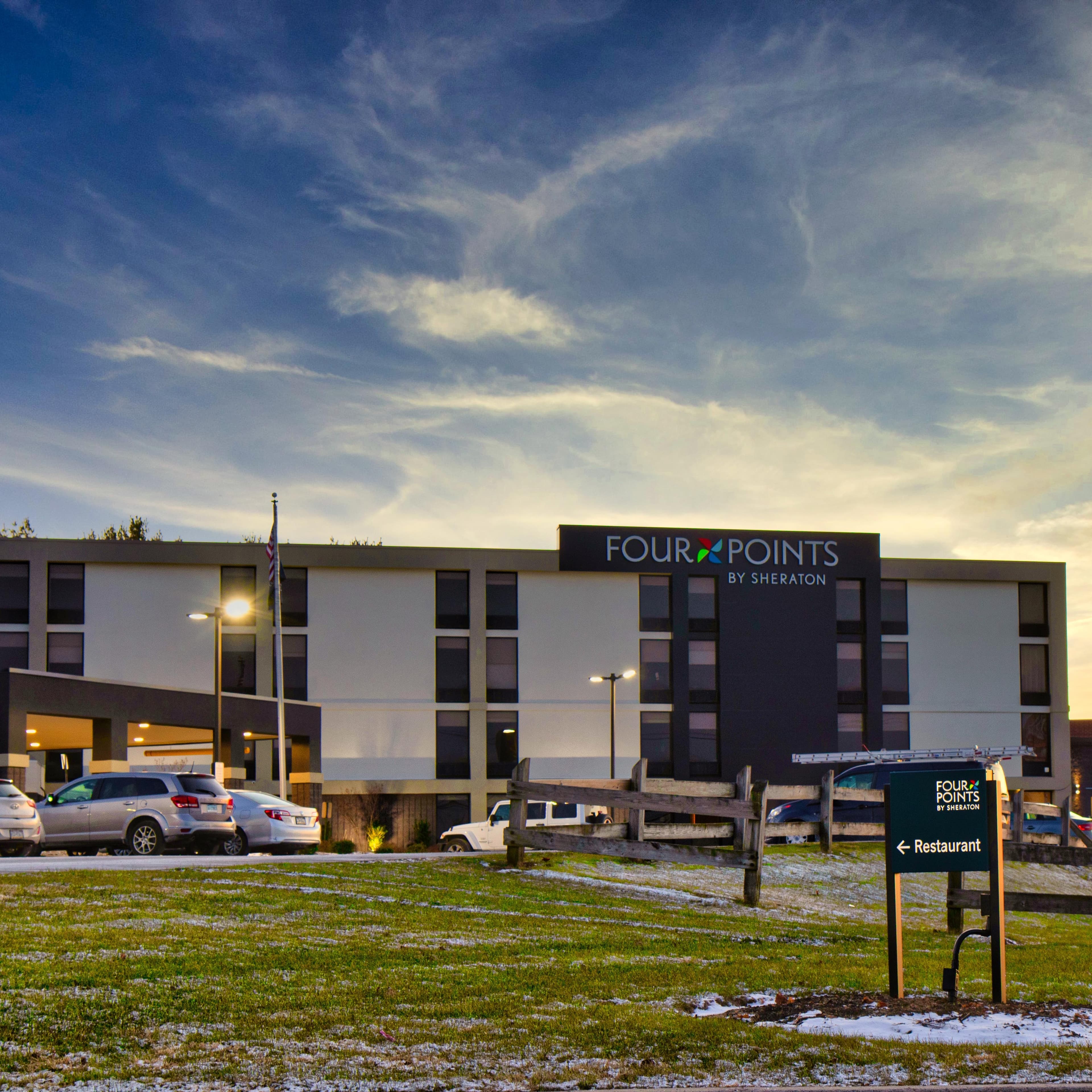 Four Points by Sheraton Allentown Lehigh Valley - Image 1