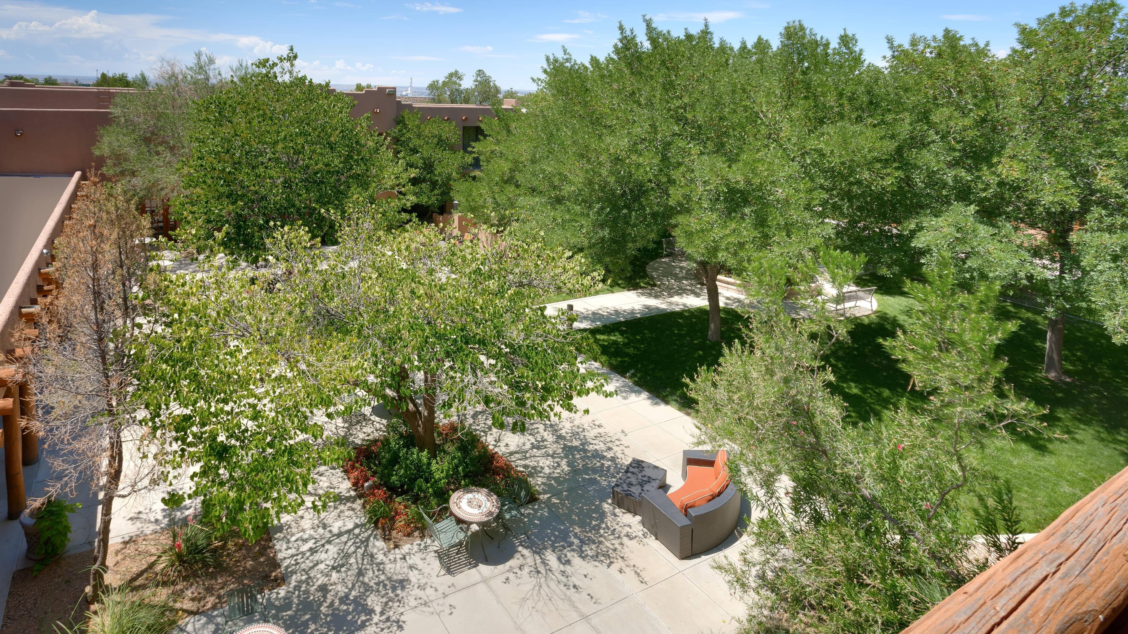 Courtyard Albuquerque — 5