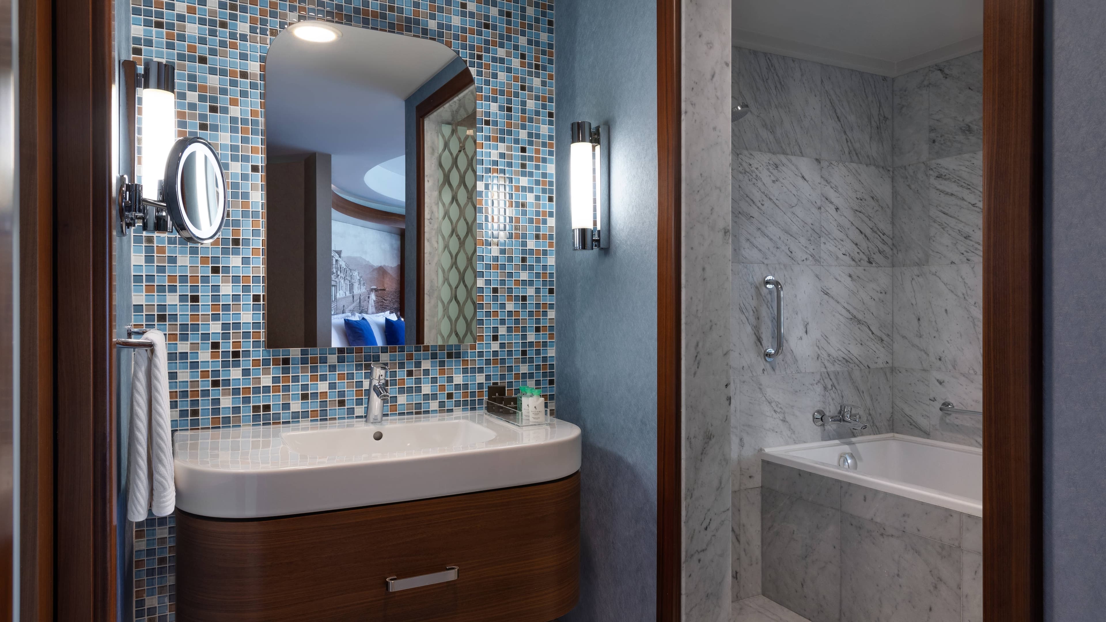 Renaissance Izmir Hotel — 9