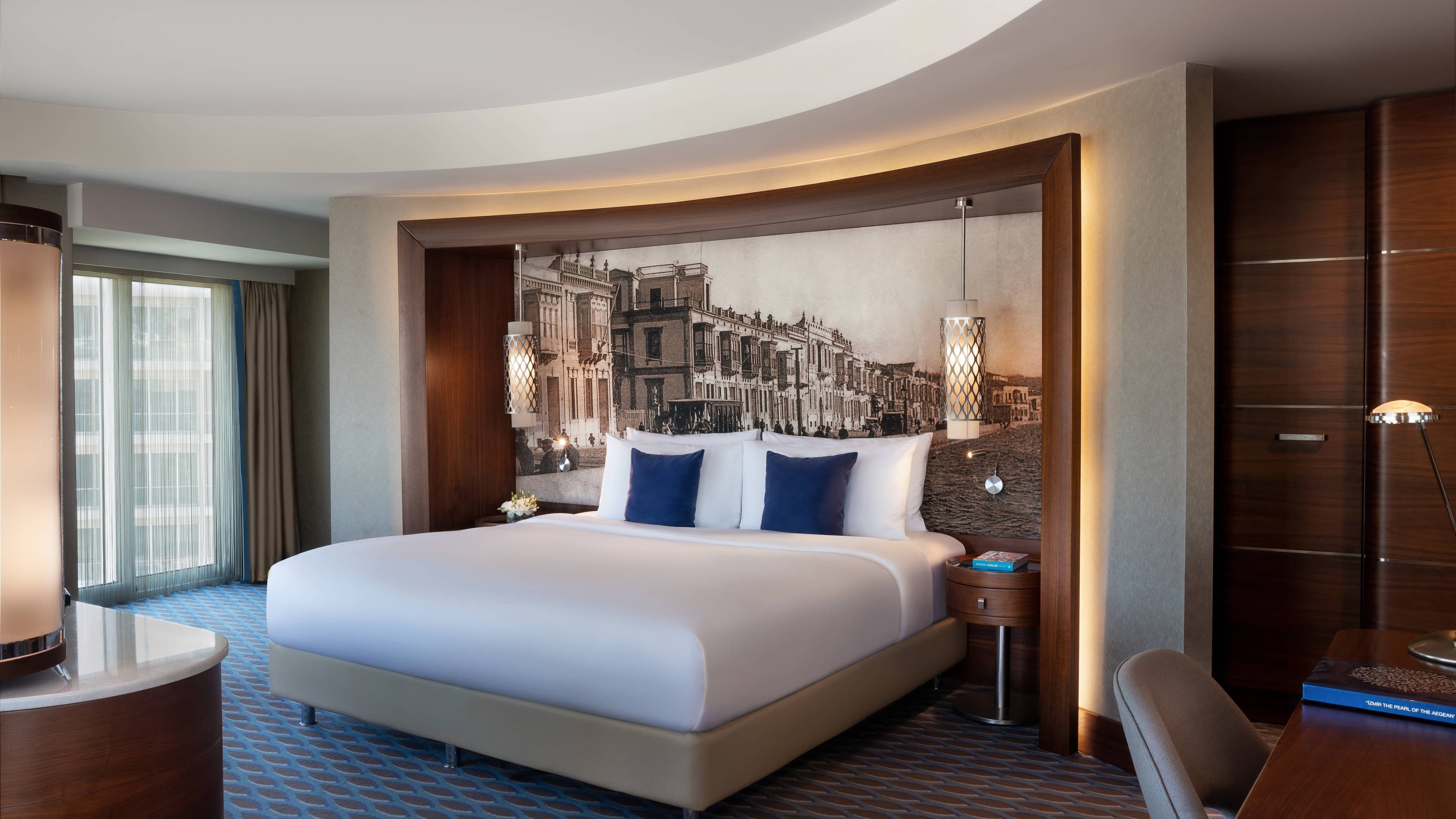 Renaissance Izmir Hotel — 12