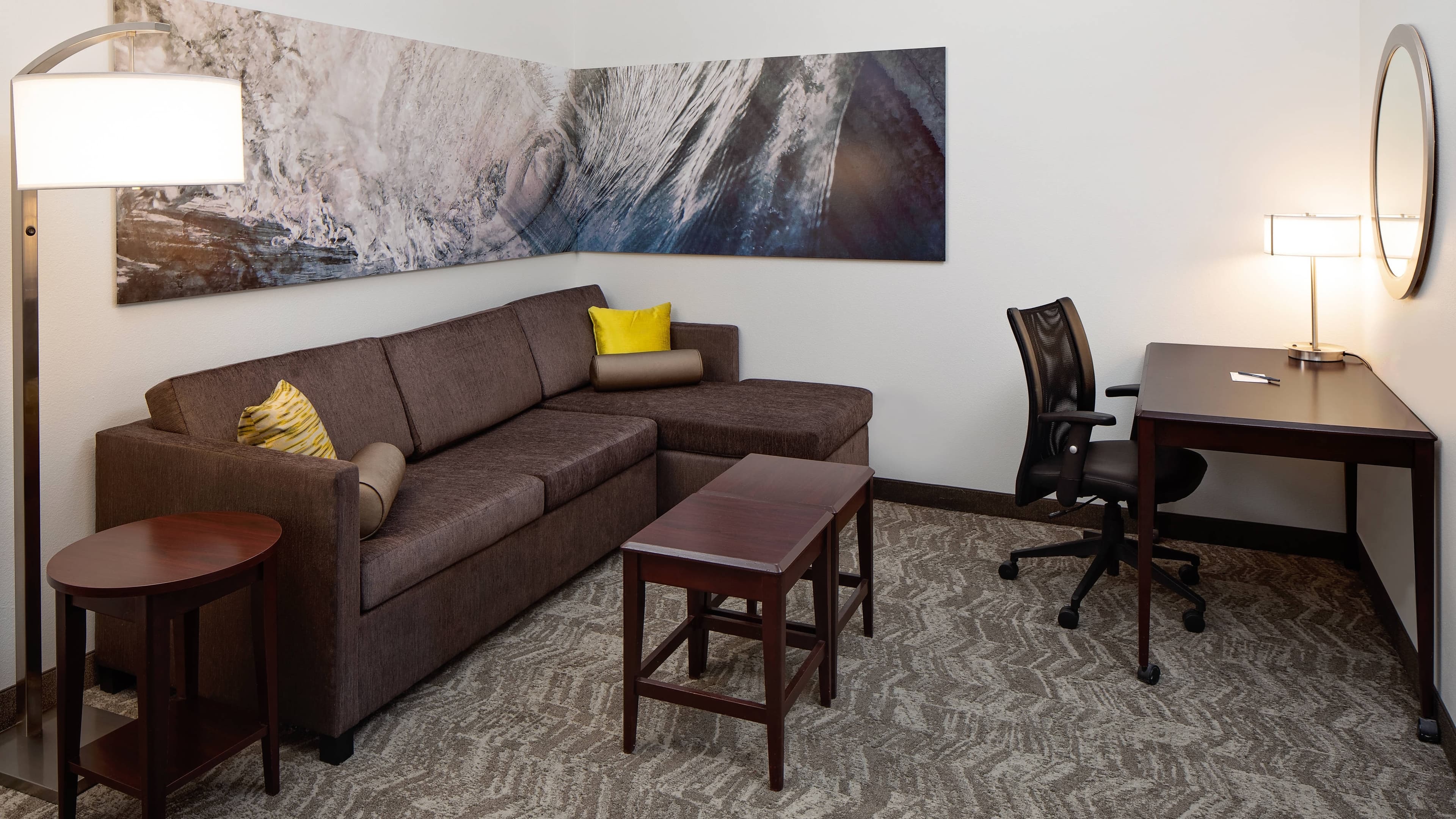 SpringHill Suites Ardmore - Image 4