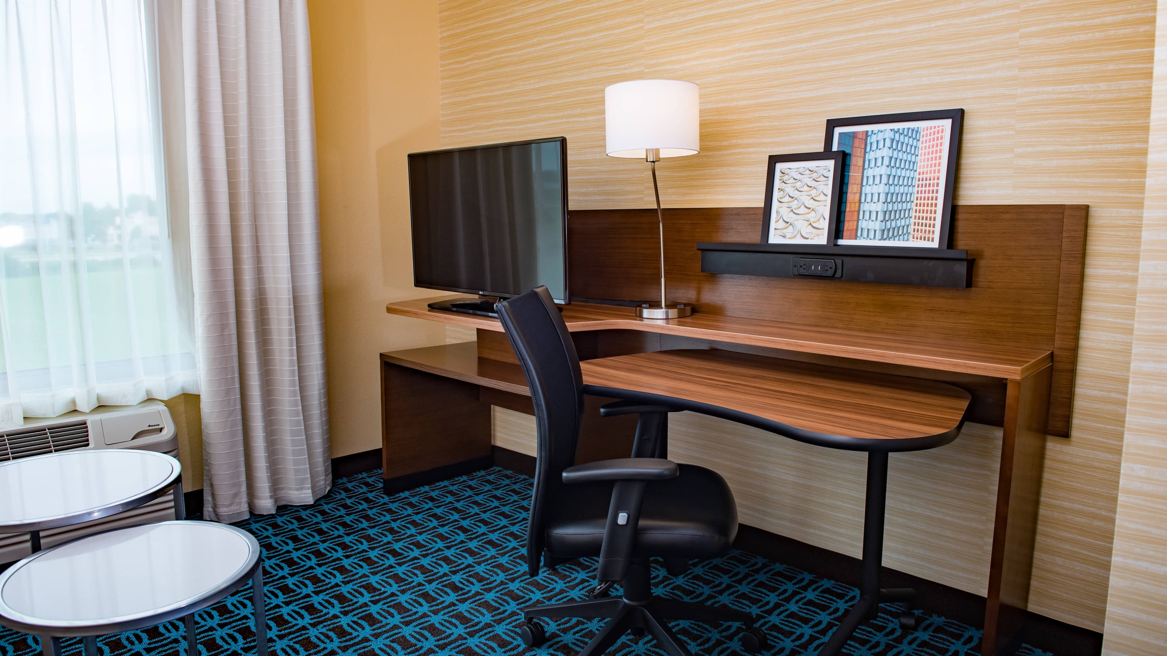 Fairfield Inn & Suites Anderson - Image 3