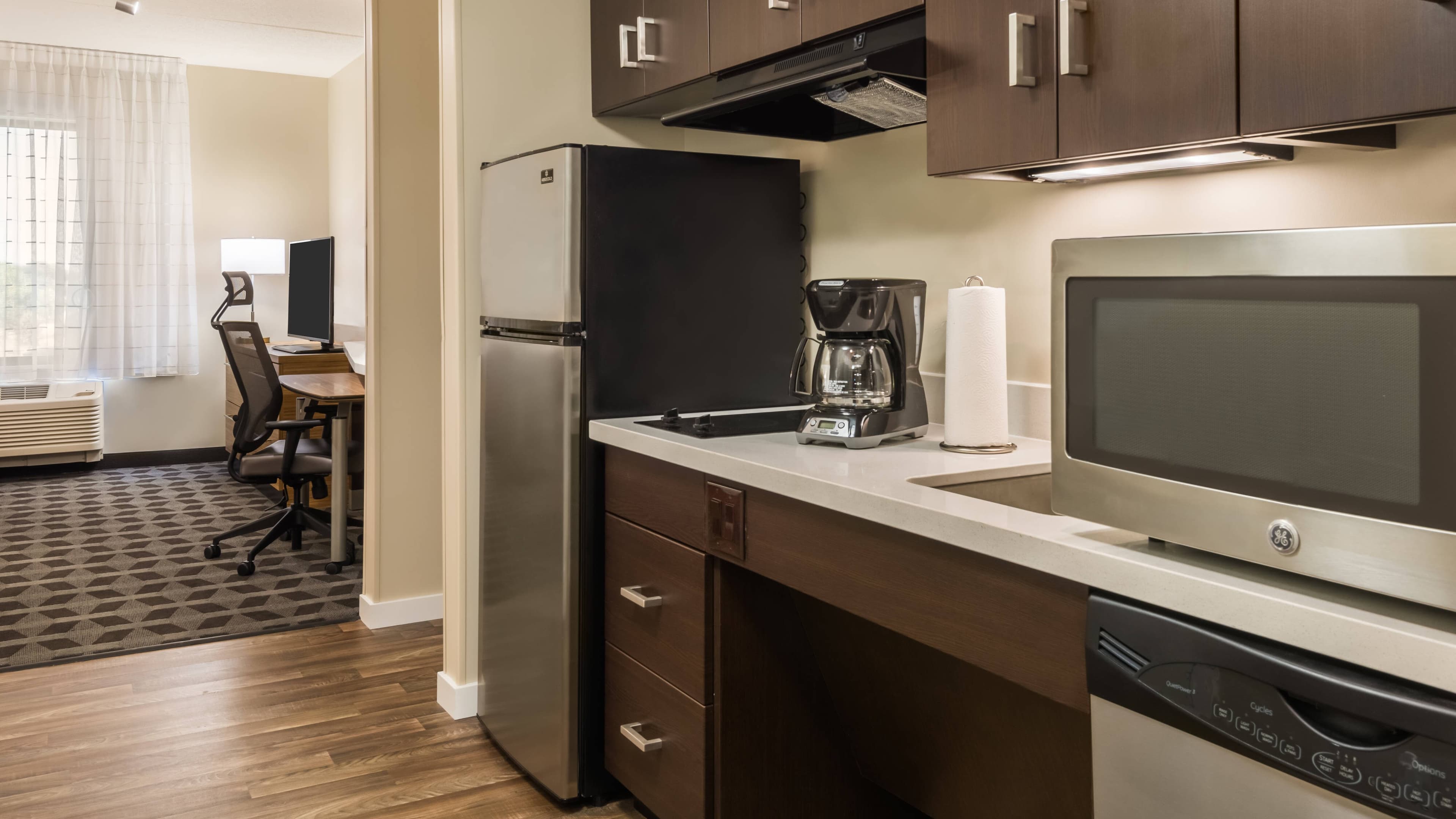 TownePlace Suites Latham Albany Airport - Image 3