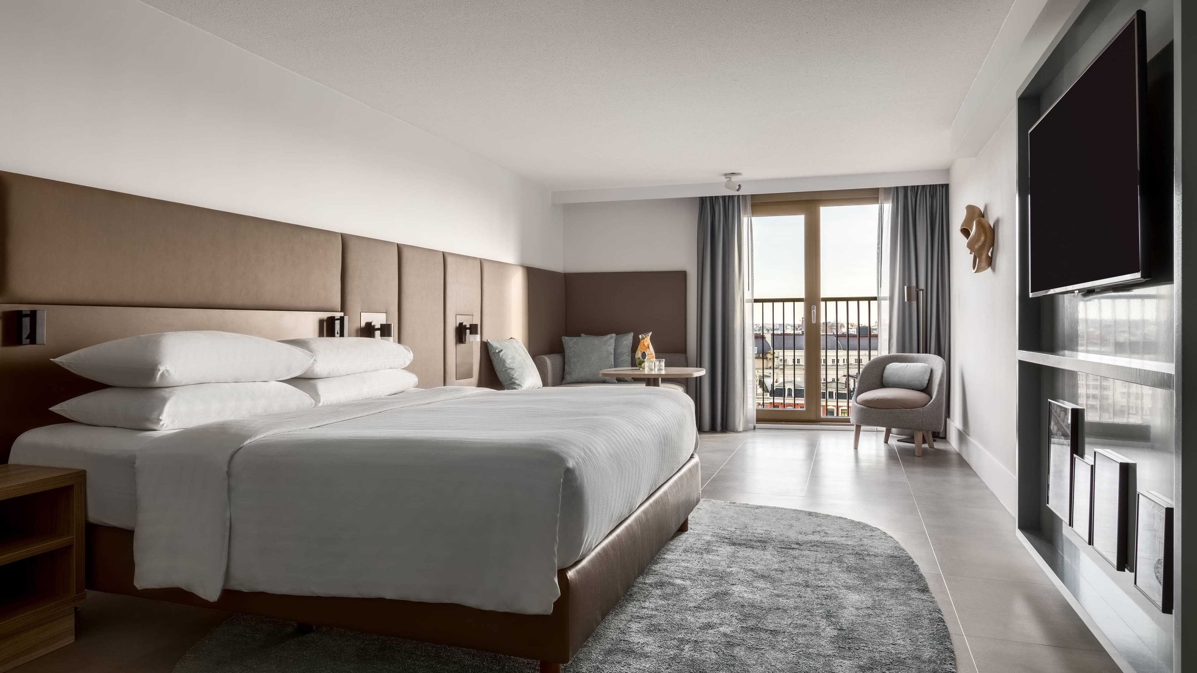 Amsterdam Marriott Hotel - Image 2