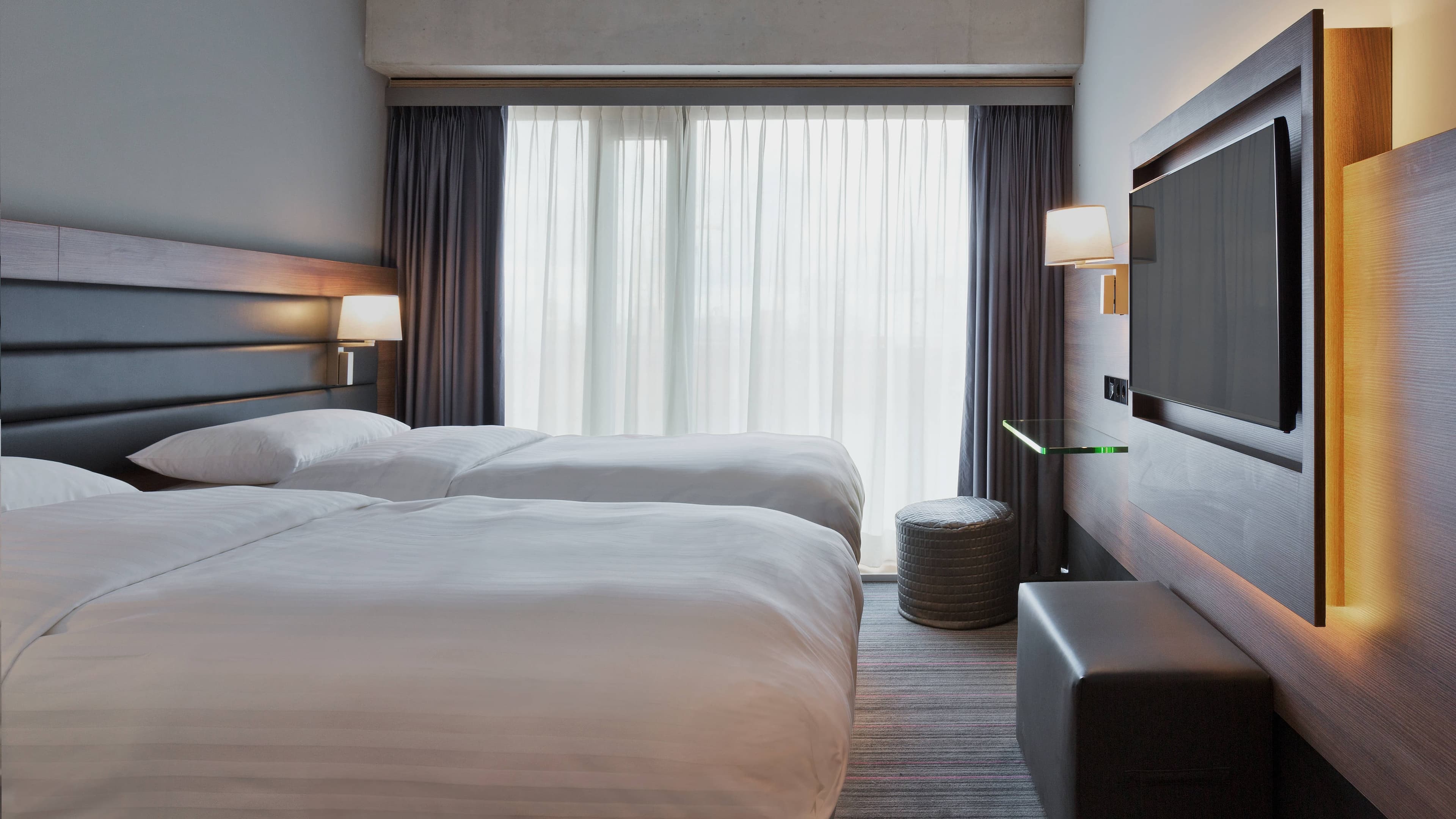 Moxy Amsterdam Houthavens — 9