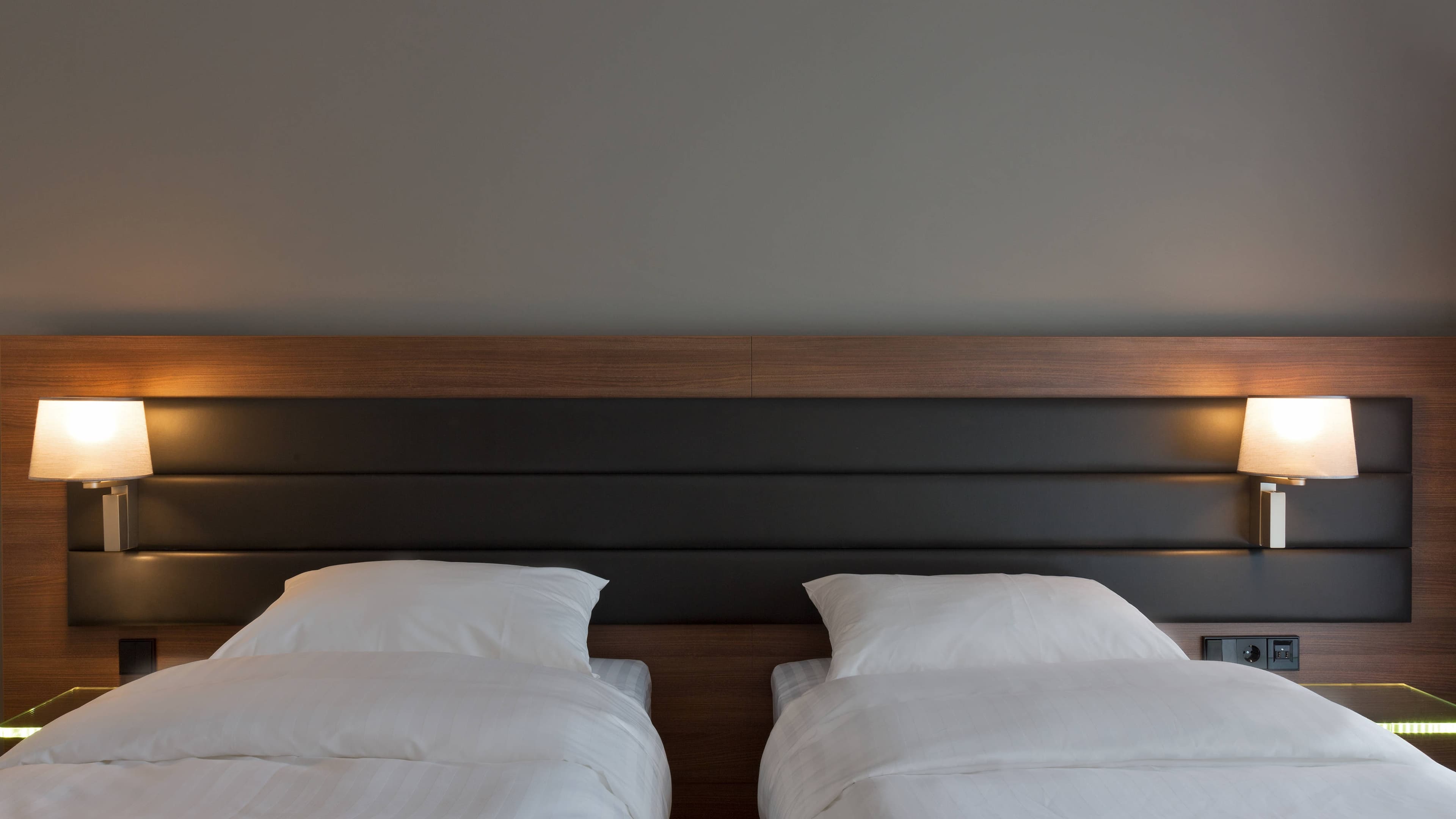 Moxy Amsterdam Houthavens — 10