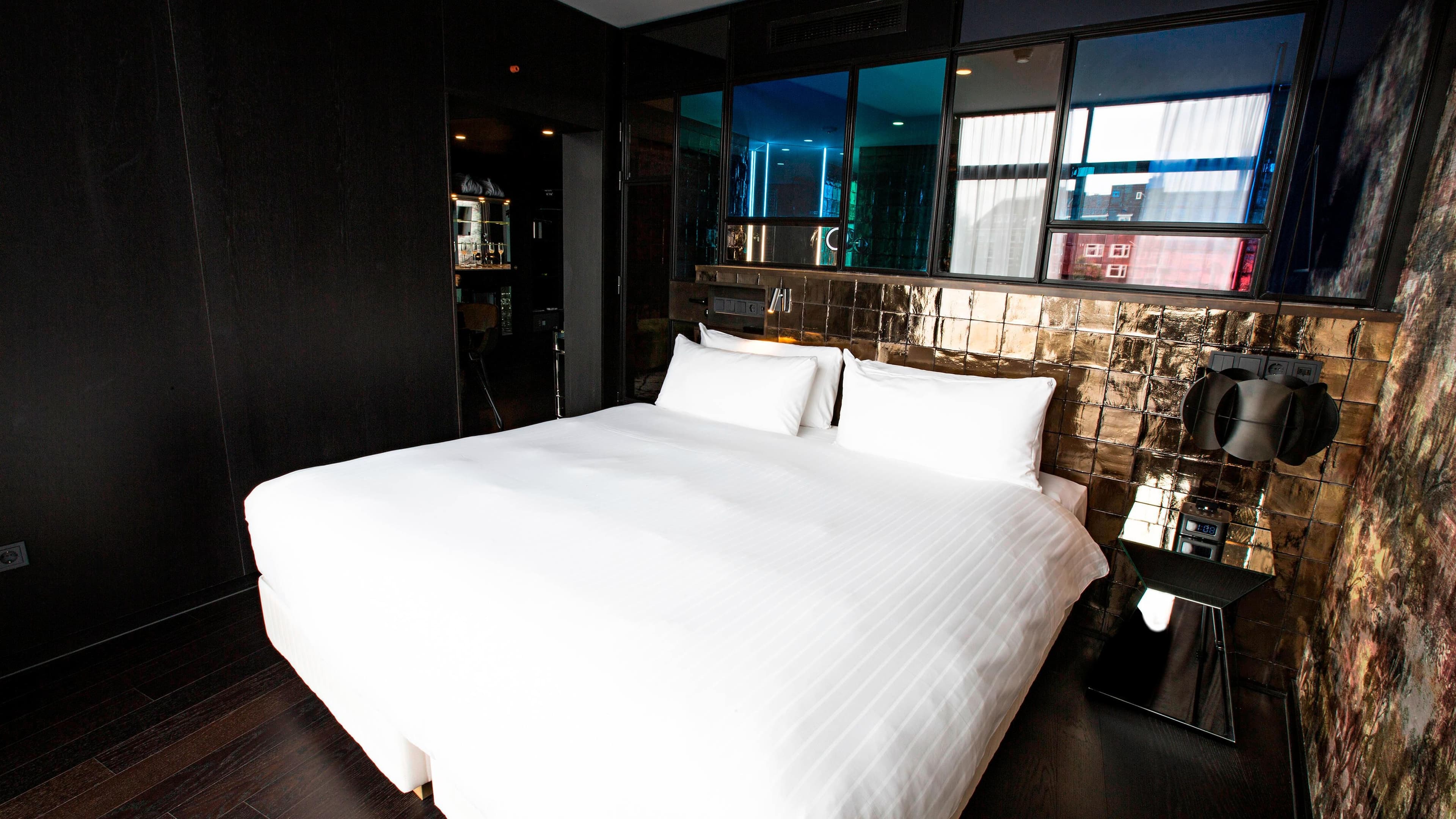 Apollo Hotel Amsterdam, a Tribute Portfolio Hotel — 35