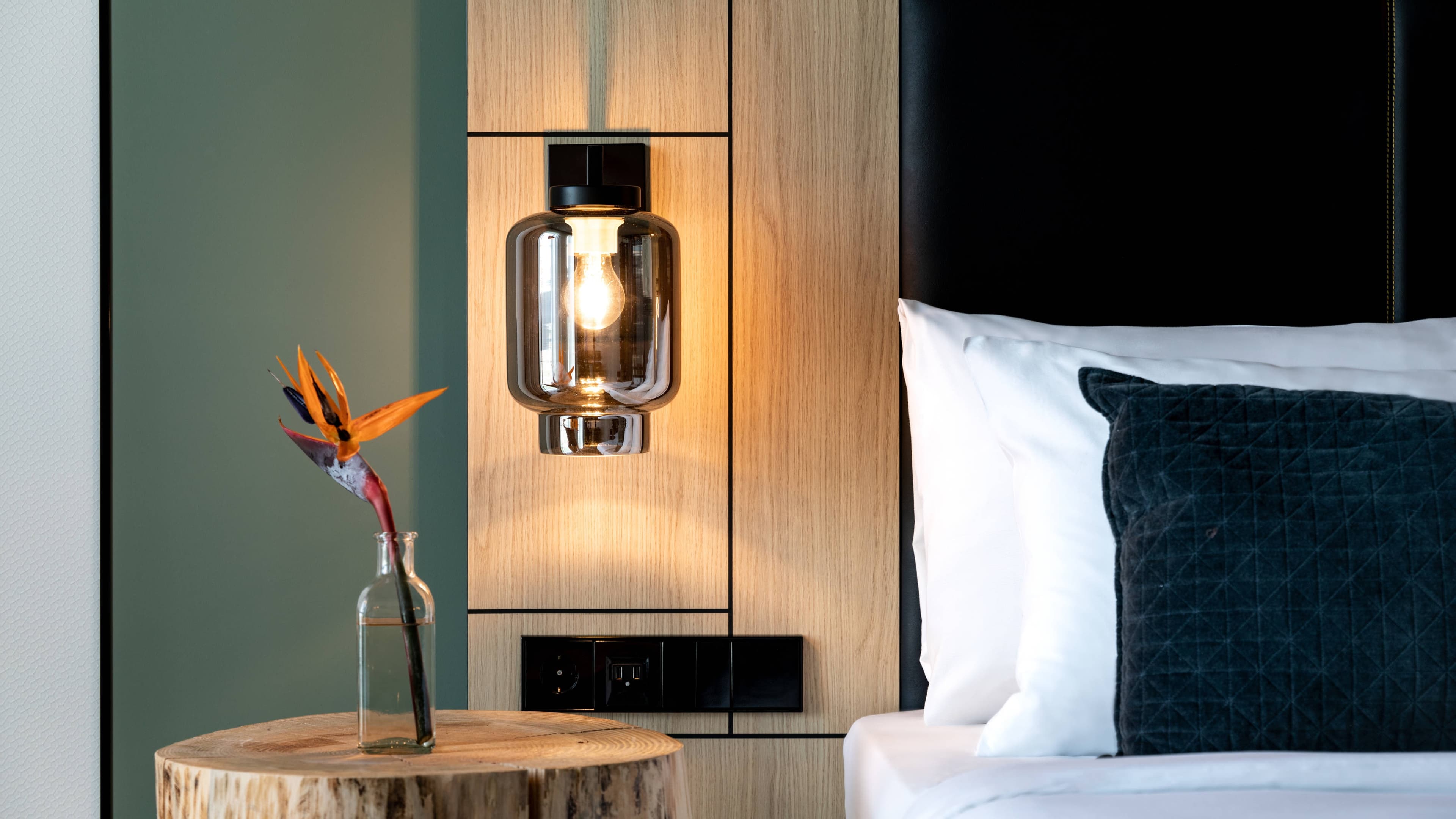 Renaissance Amsterdam Schiphol Airport Hotel - Image 3