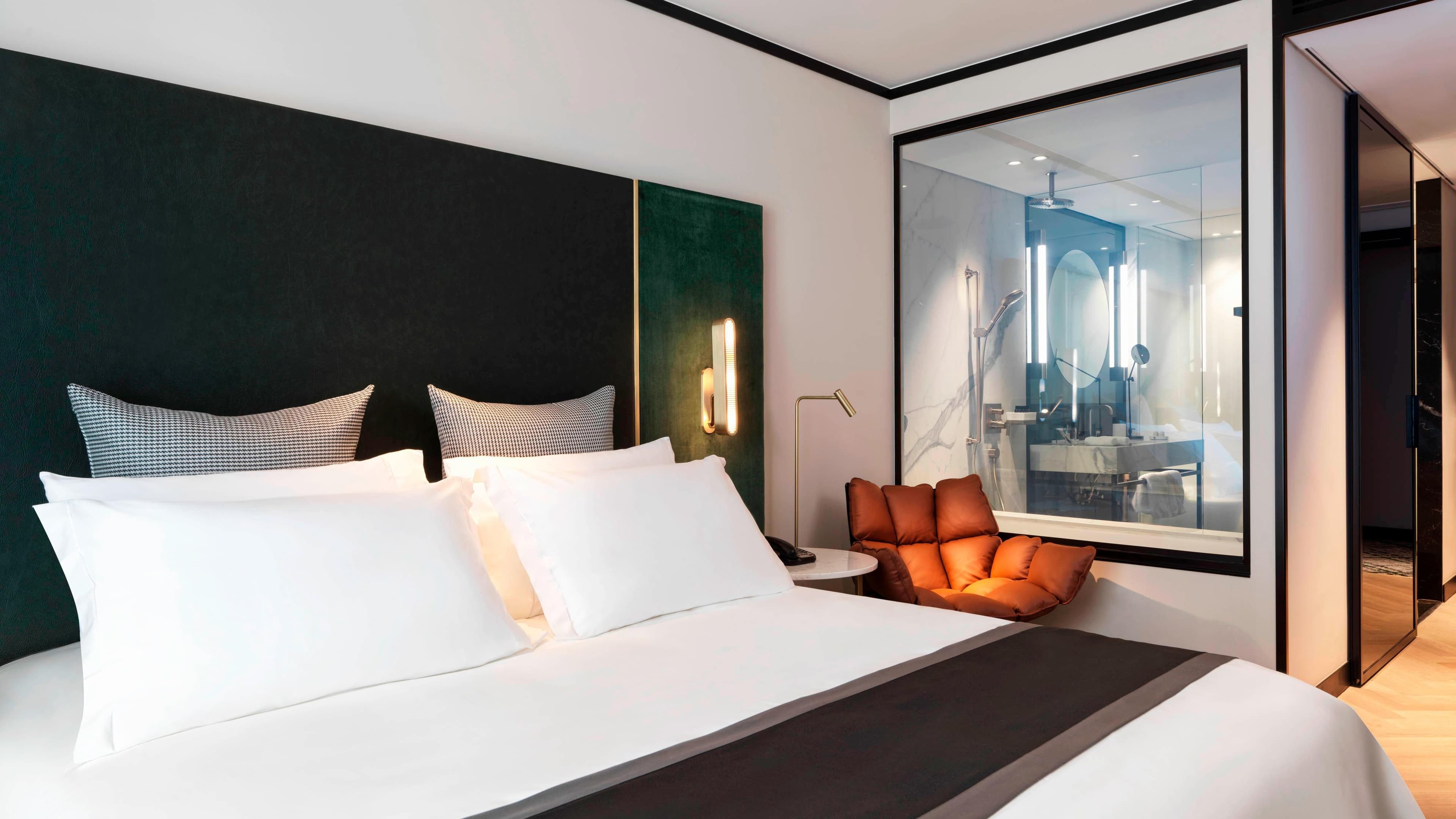 Academias Hotel, Autograph Collection — 13