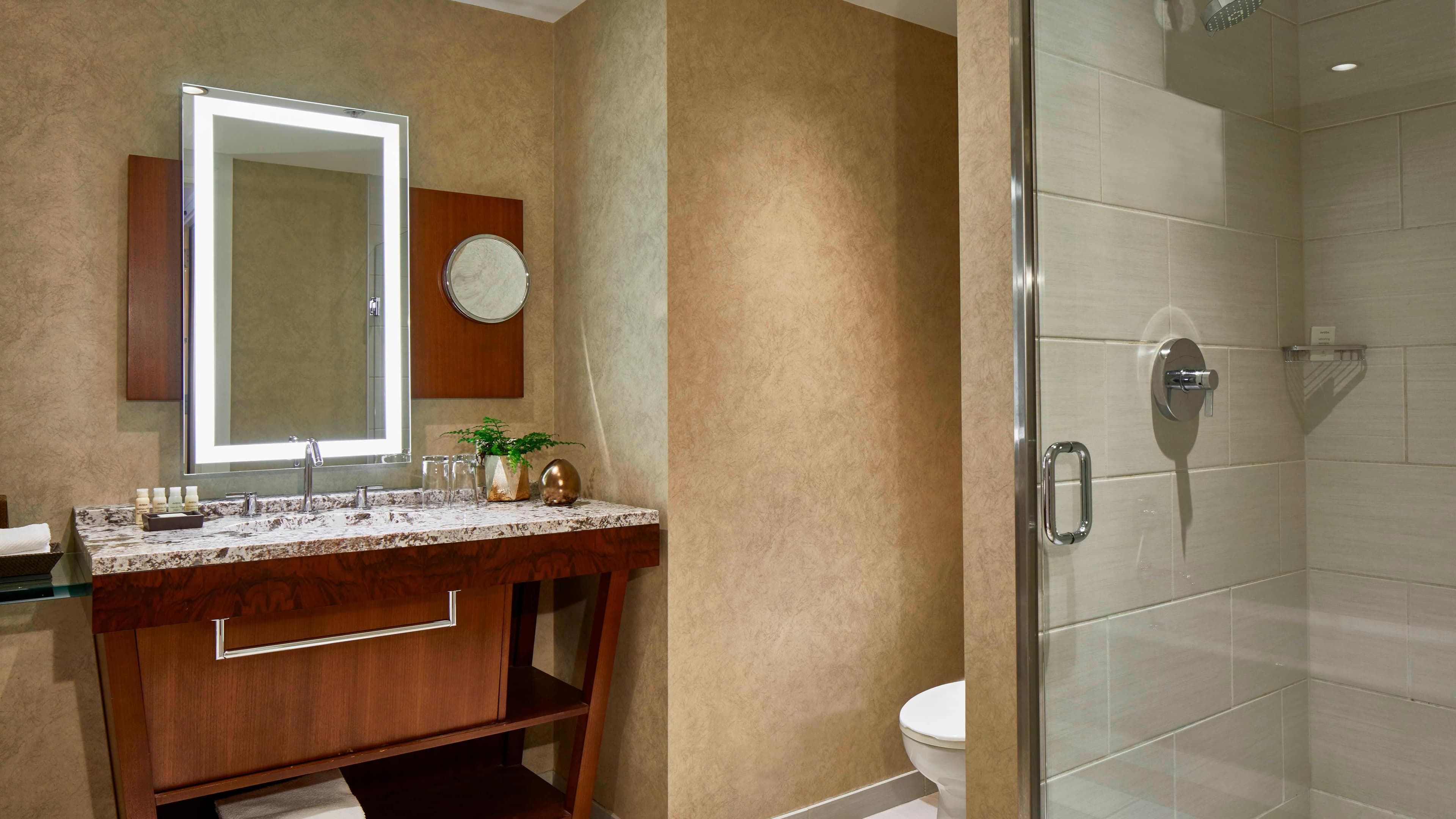 Renaissance Atlanta Midtown Hotel — 25