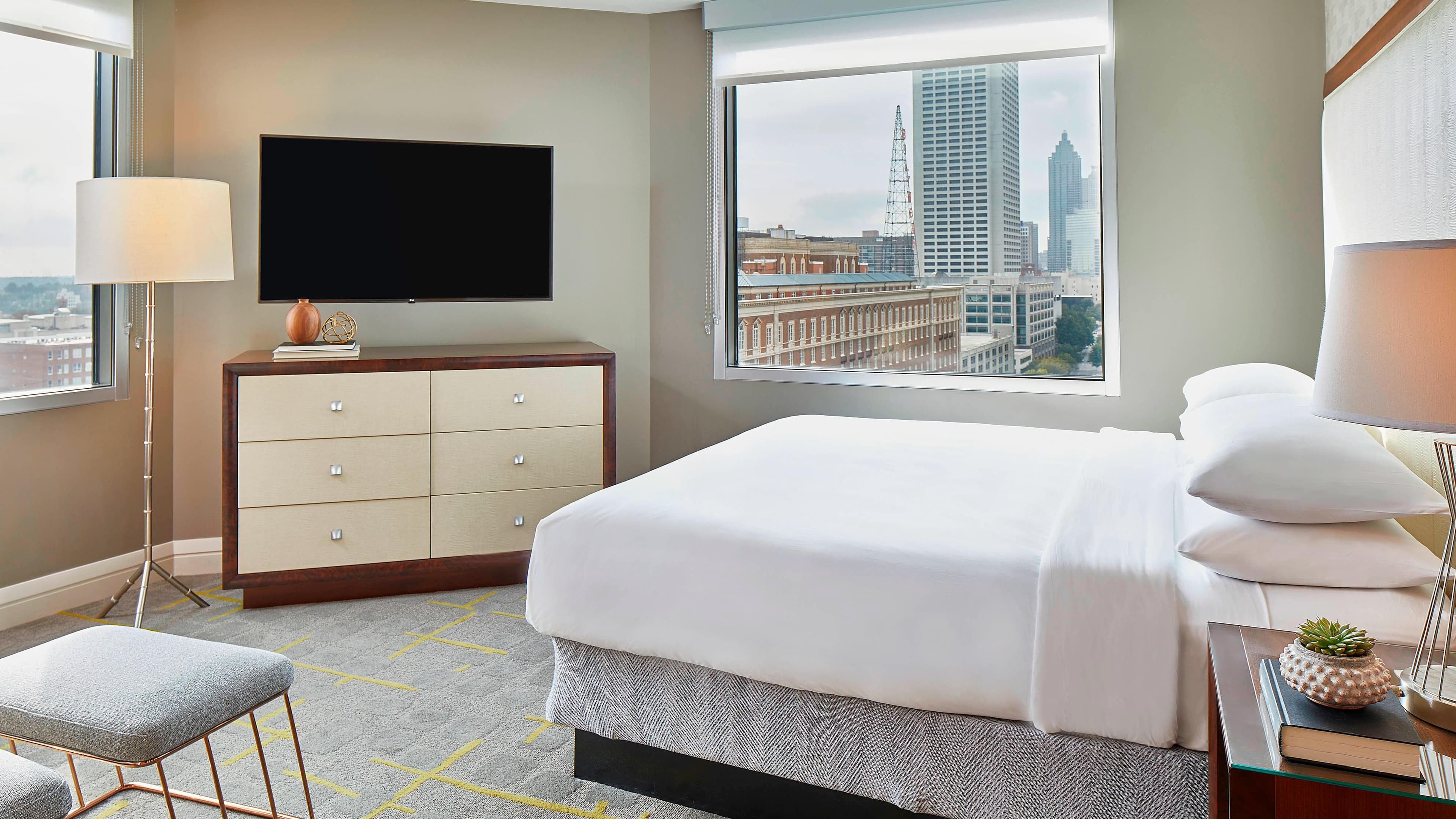 Renaissance Atlanta Midtown Hotel — 33