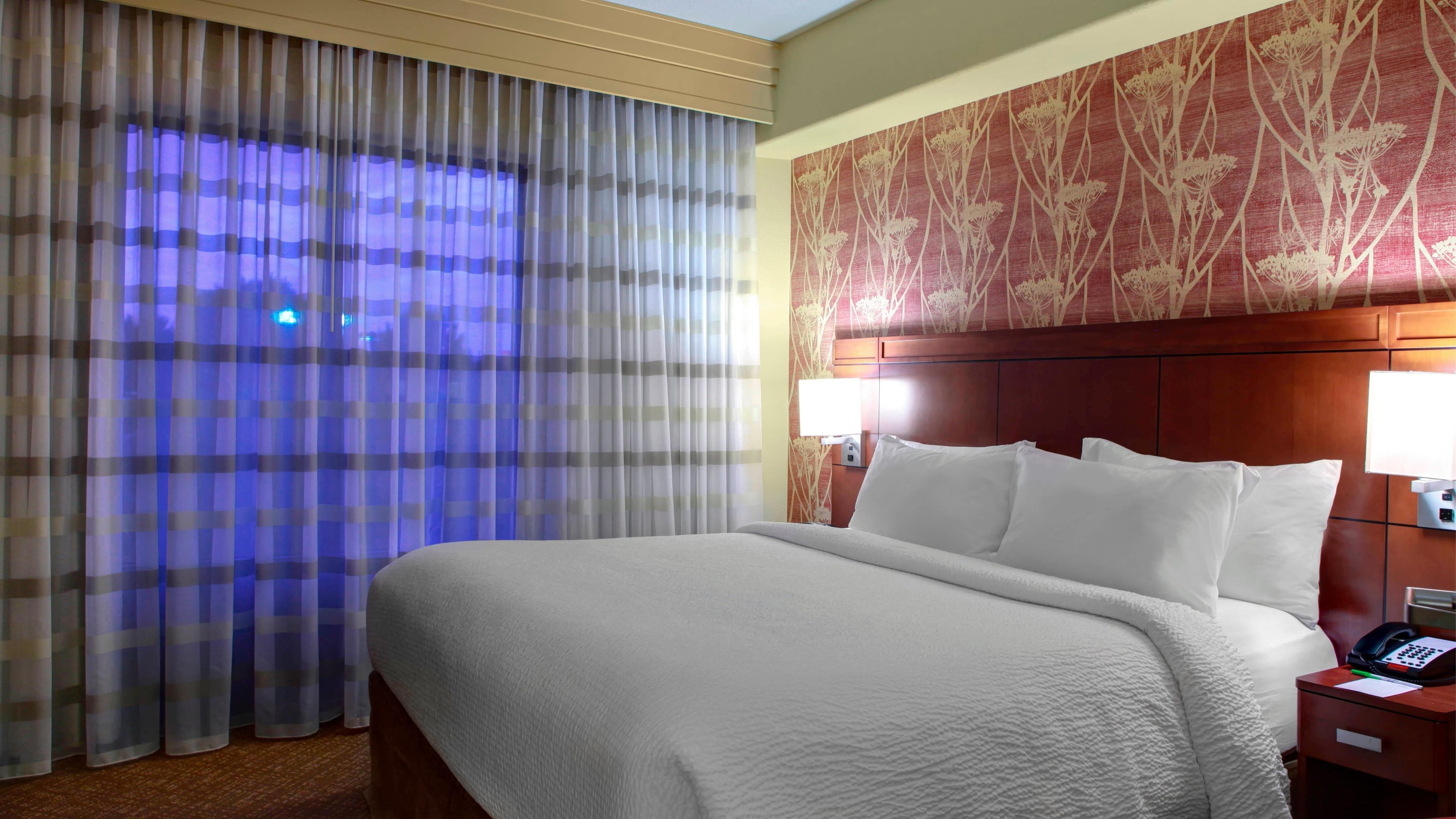 Courtyard Atlanta Conyers - Image 2