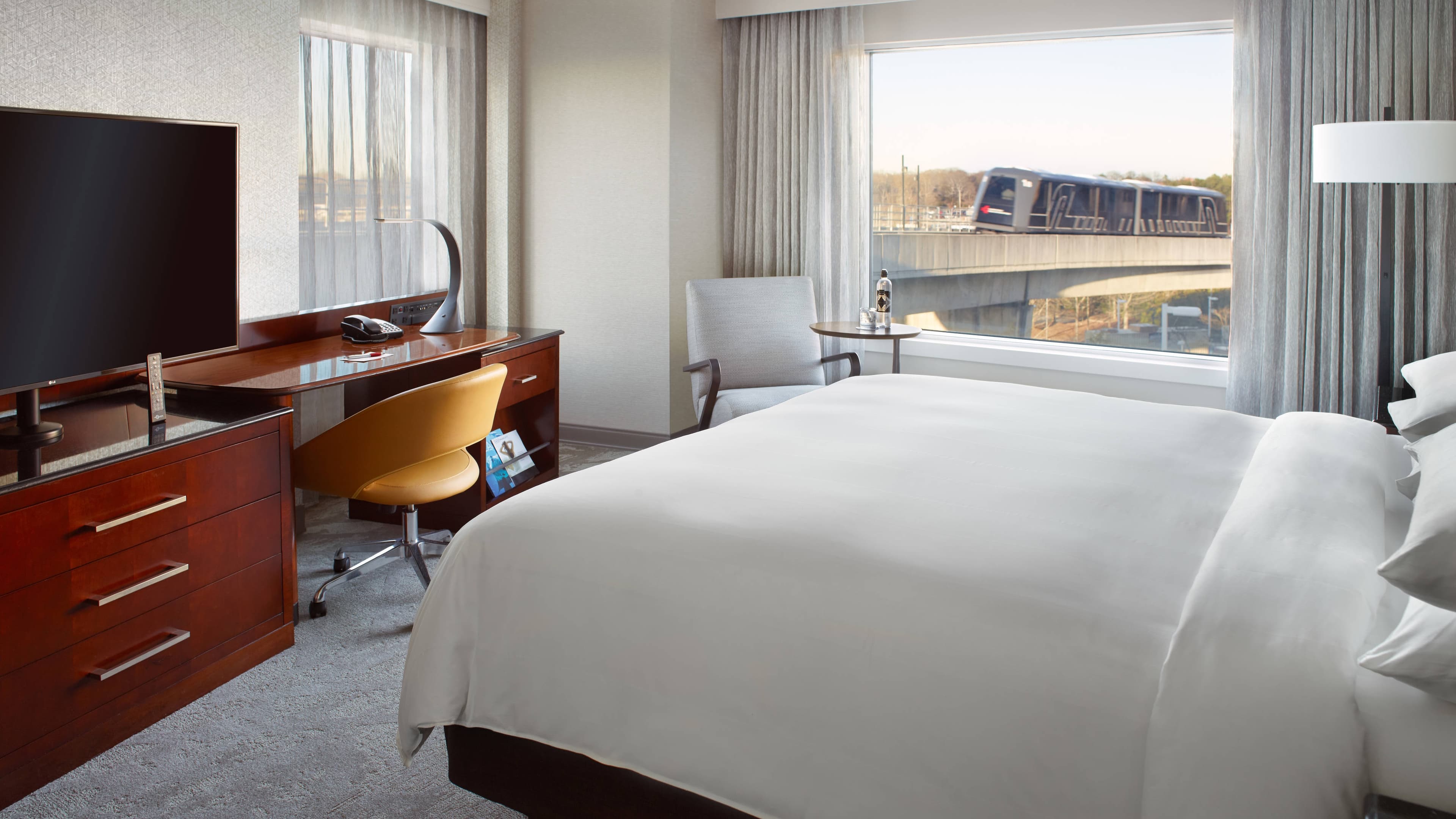 Holiday Inn Express Marietta - Atlanta Northwest — 6