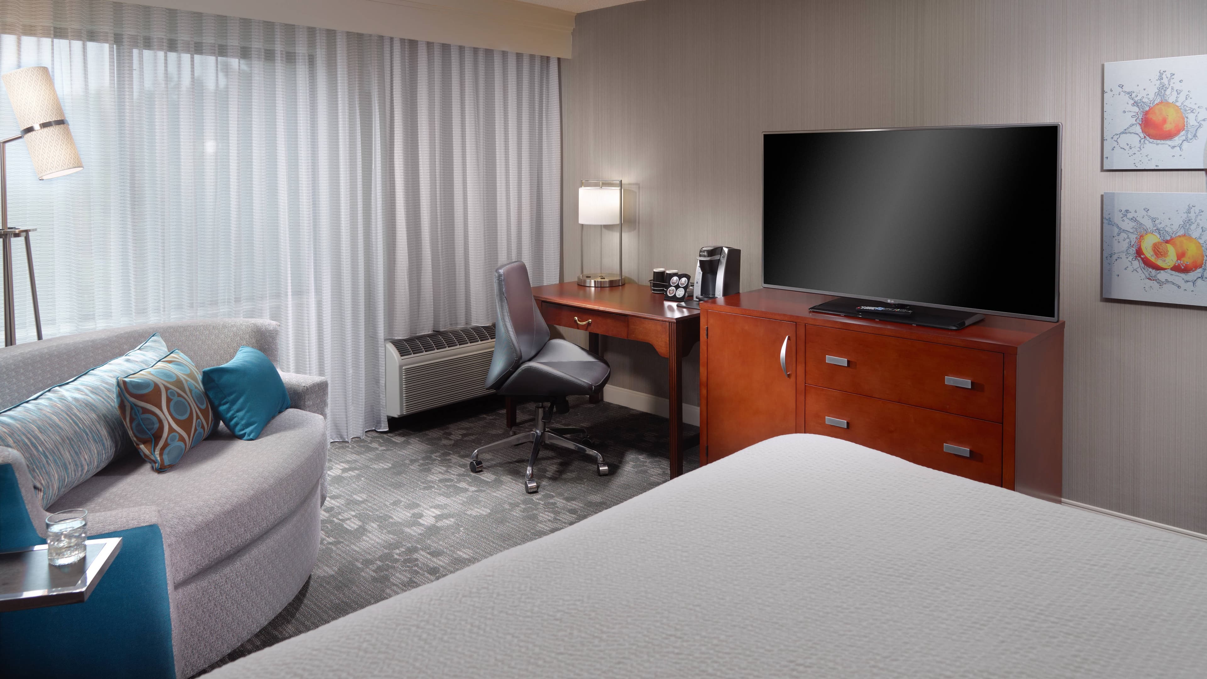 Courtyard Atlanta Alpharetta — 9
