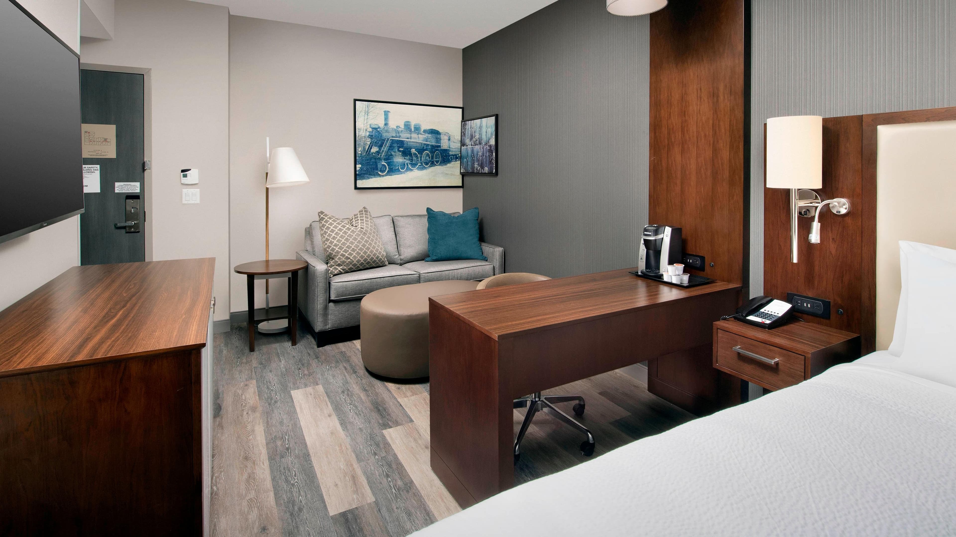 Suite - Image 2