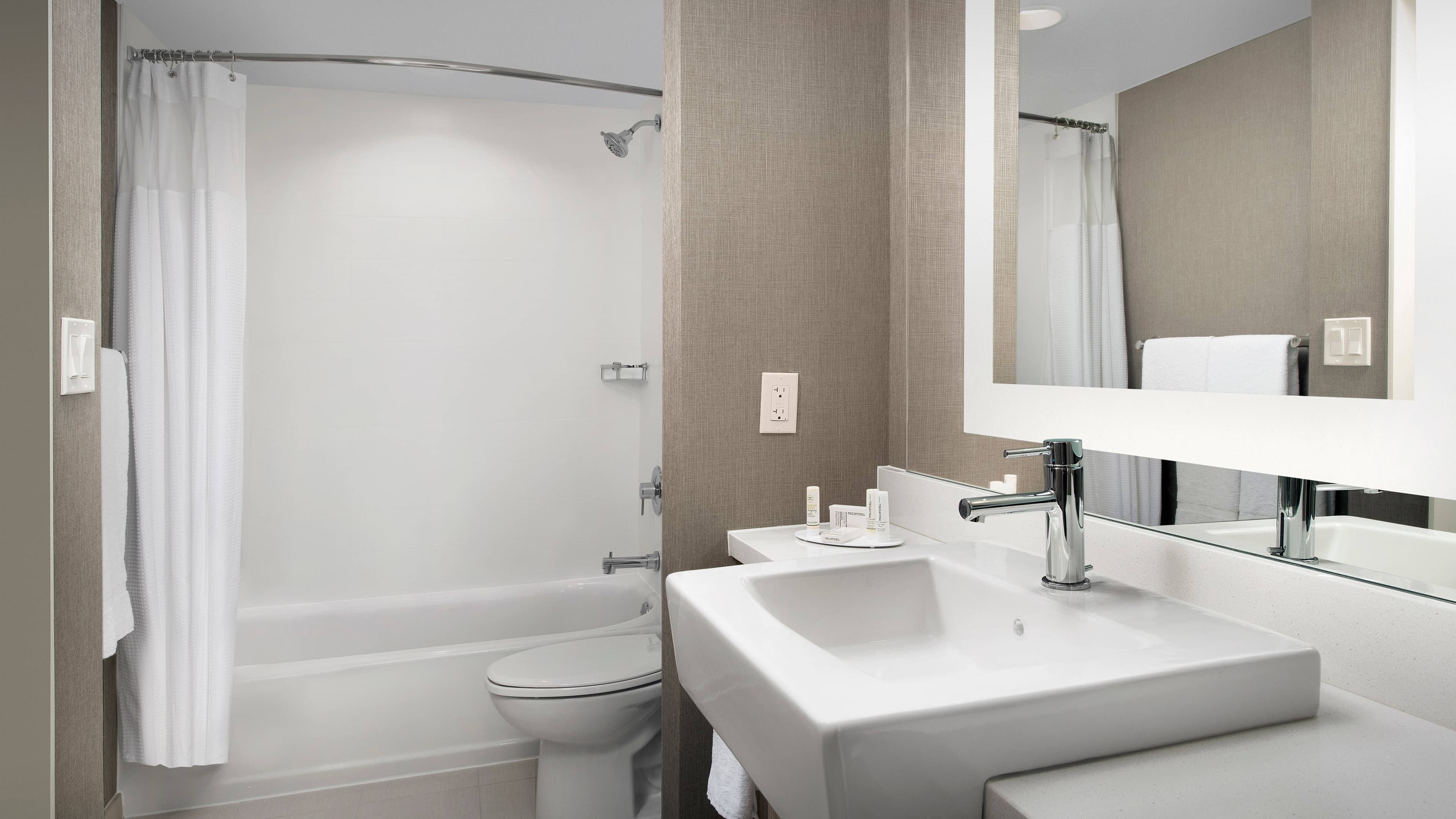 SpringHill Suites Atlanta Perimeter Center — 20
