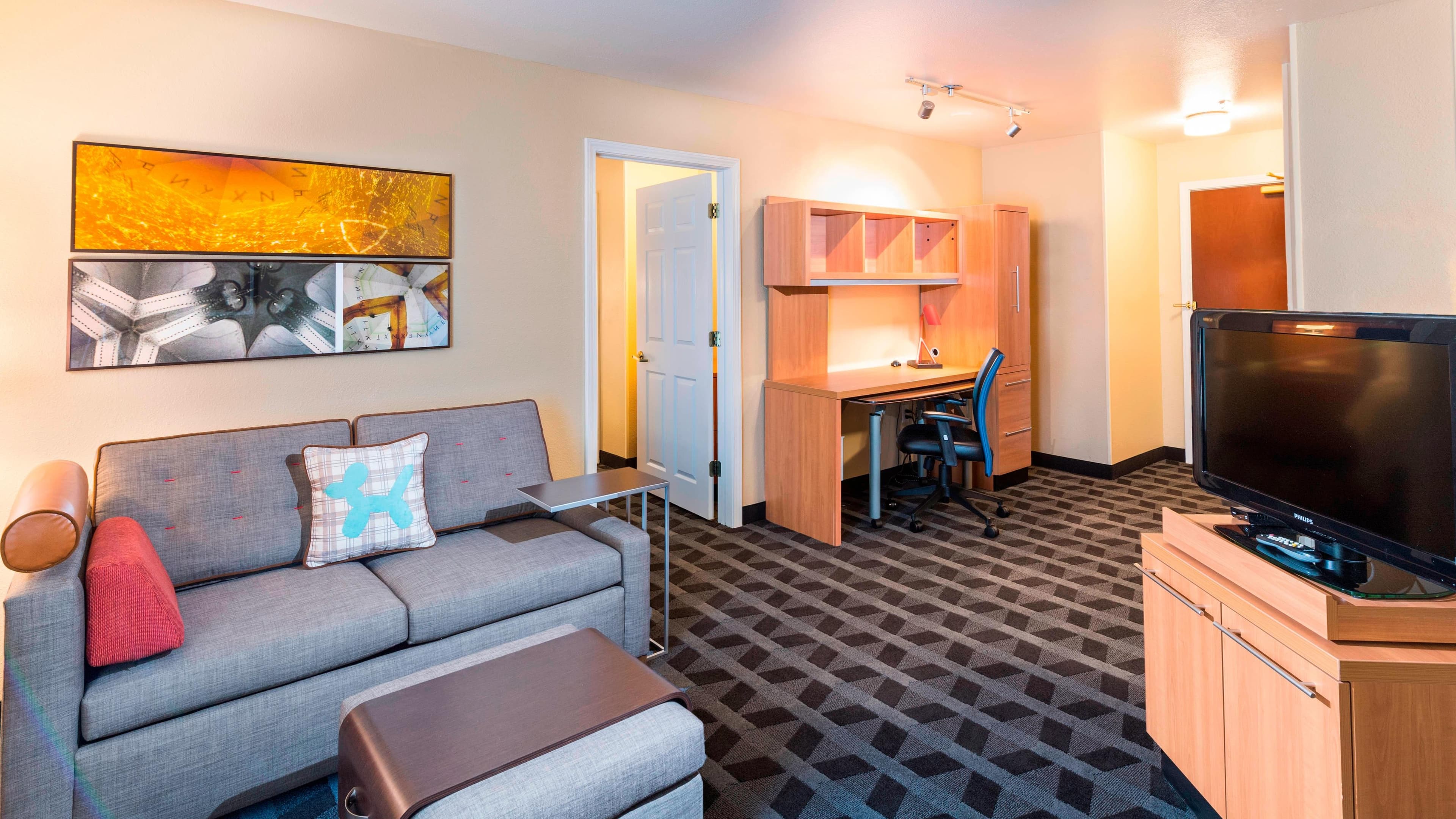 TownePlace Suites Atlanta Kennesaw - Image 3