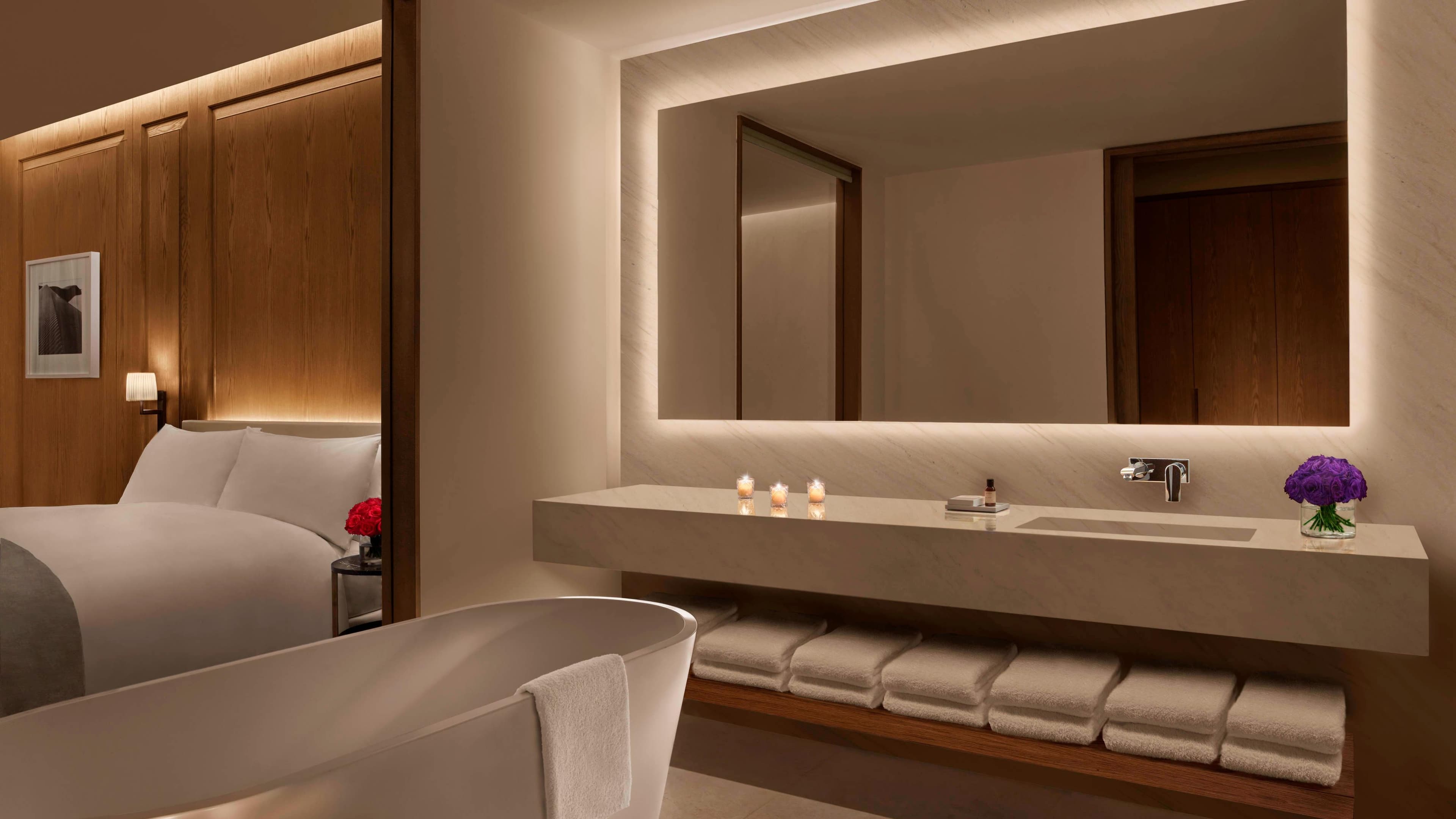 Deluxe Guest room - Image 3