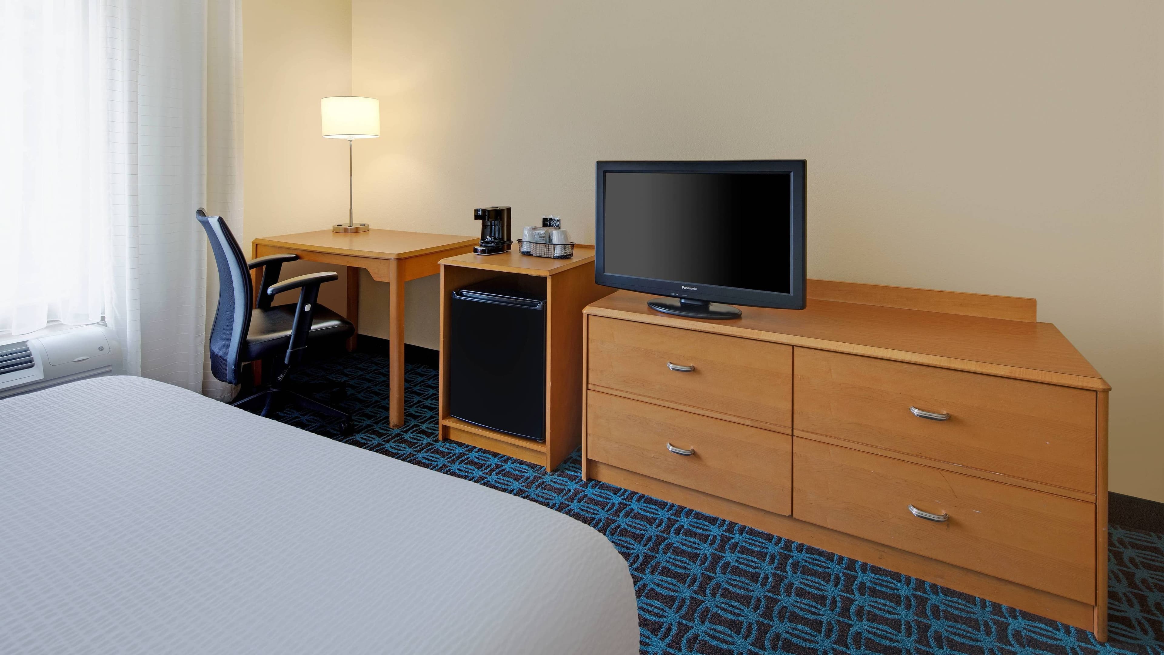 Fairfield Inn & Suites Austin-University Area — 9