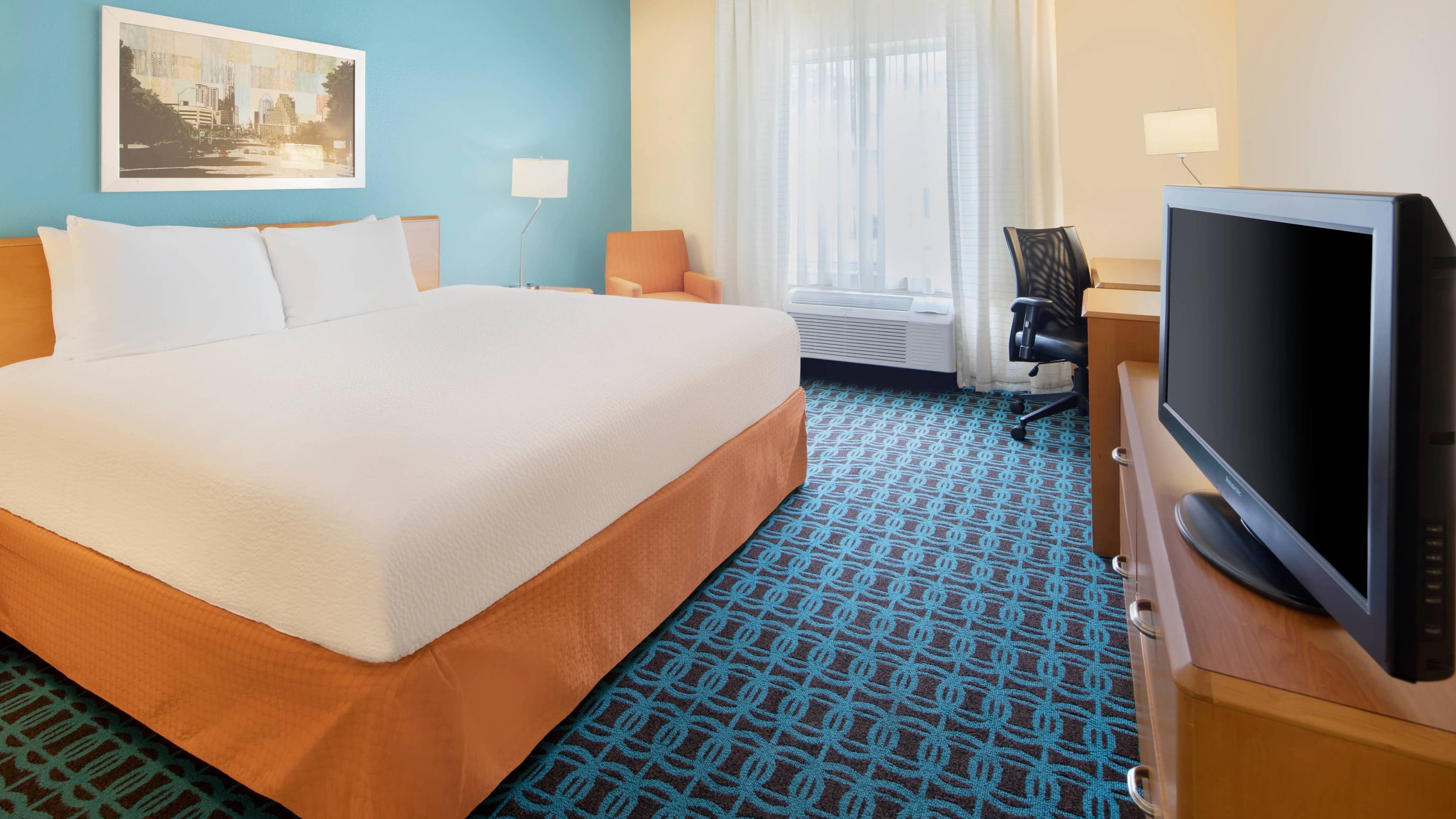 Fairfield Inn & Suites Austin-University Area — 8
