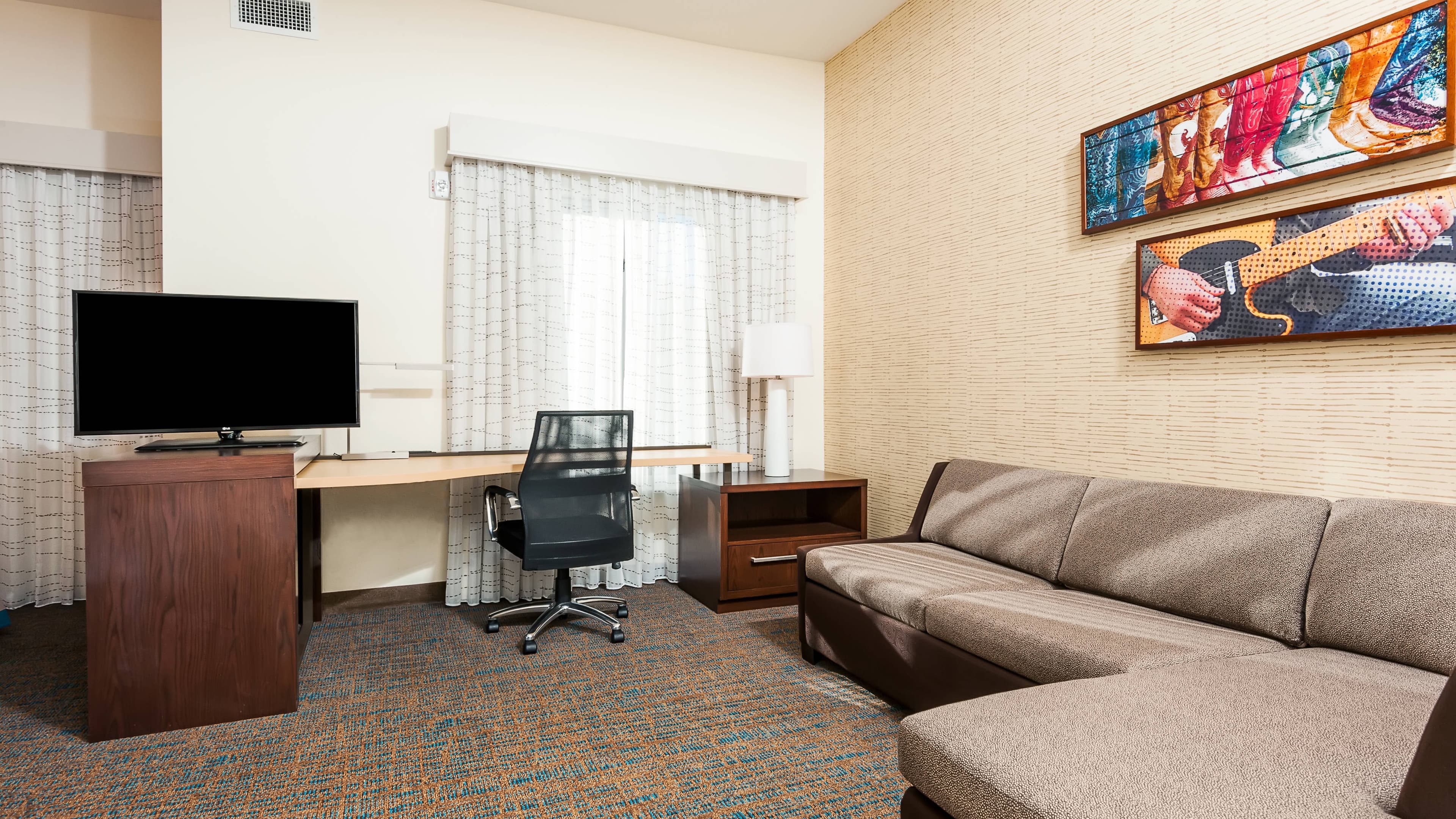 Studio Suite Table - Image 2