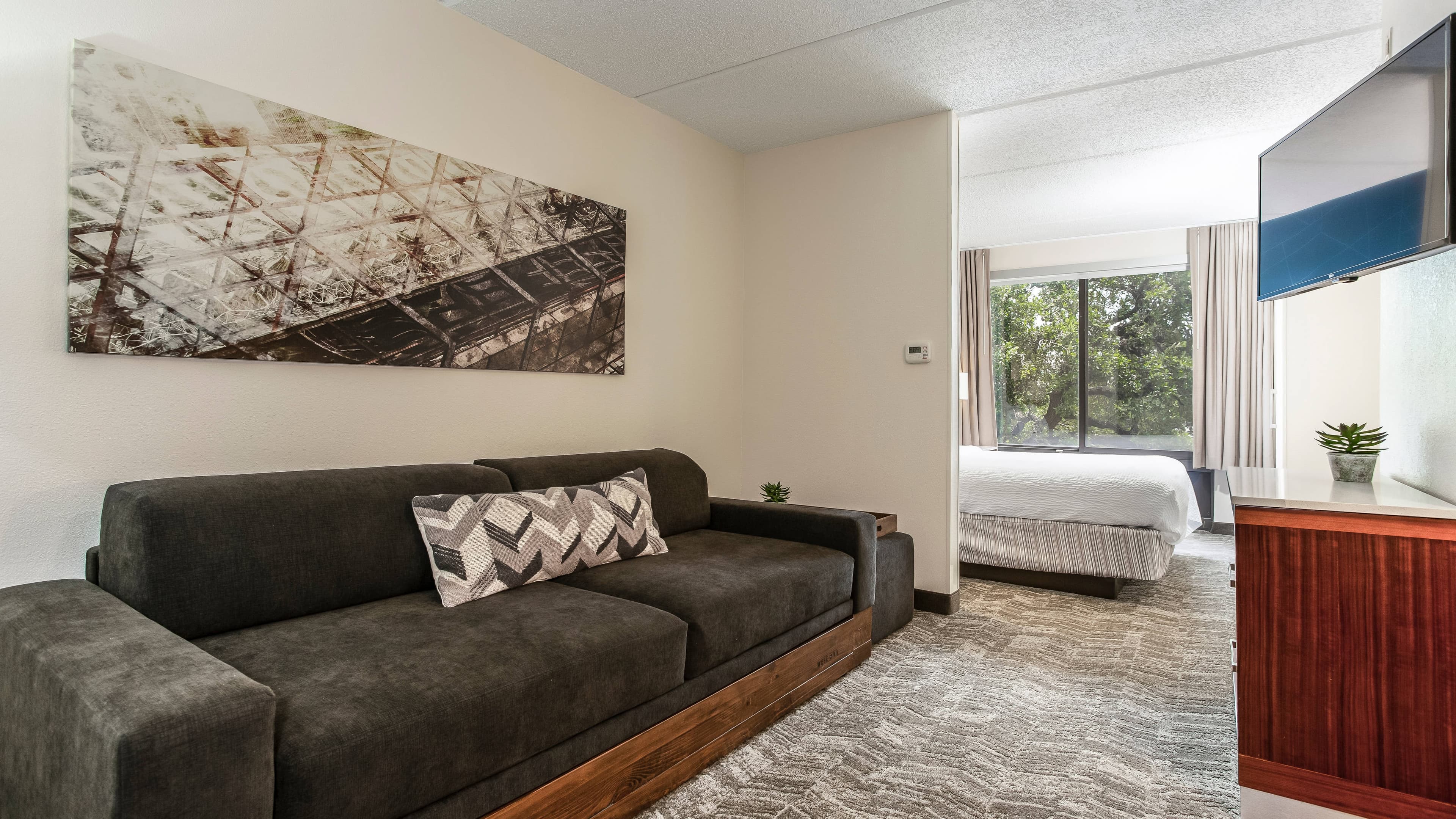 King Suite - Image 1