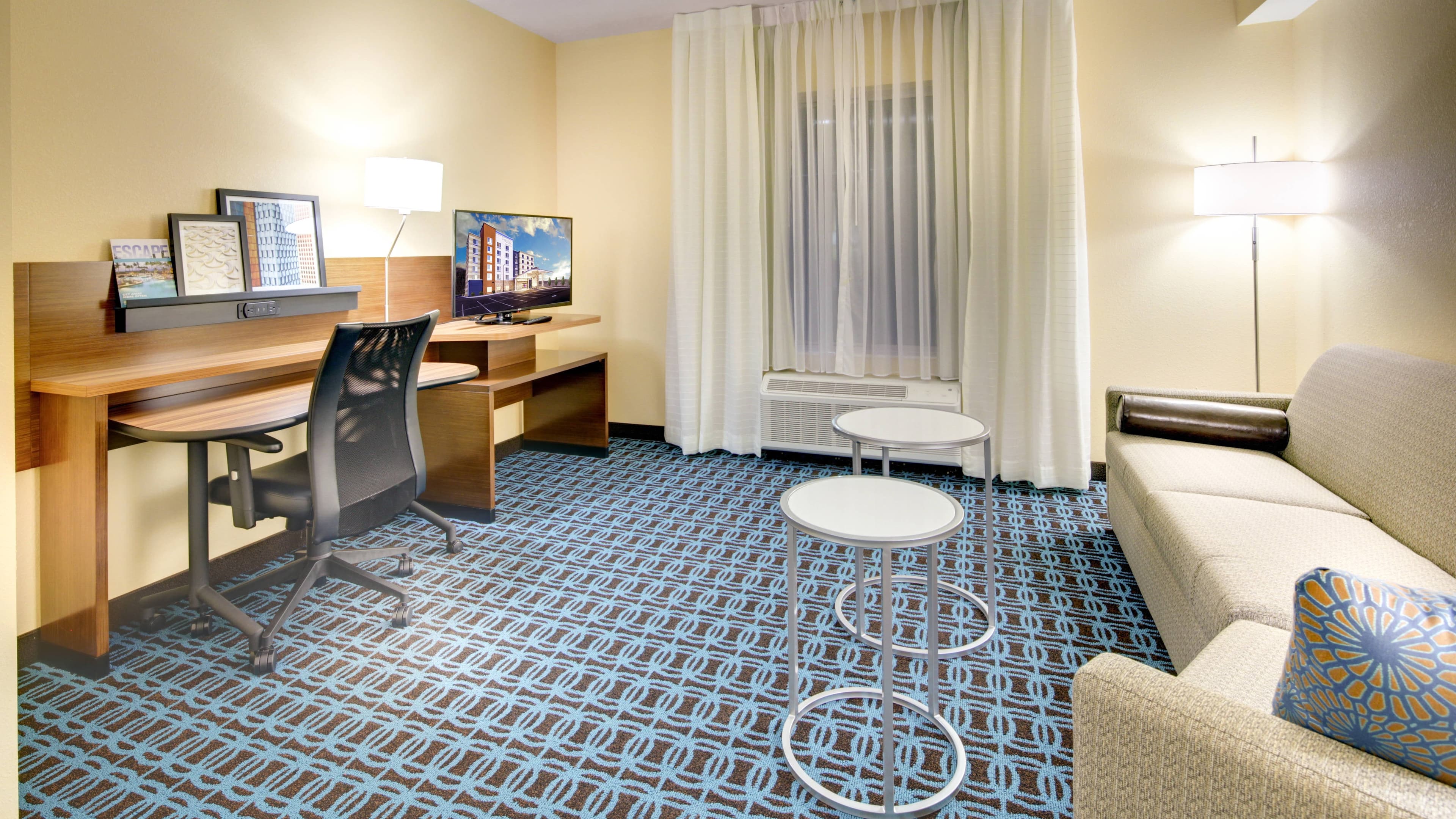 Fairfield Inn & Suites Asheville Tunnel Road - Image 5