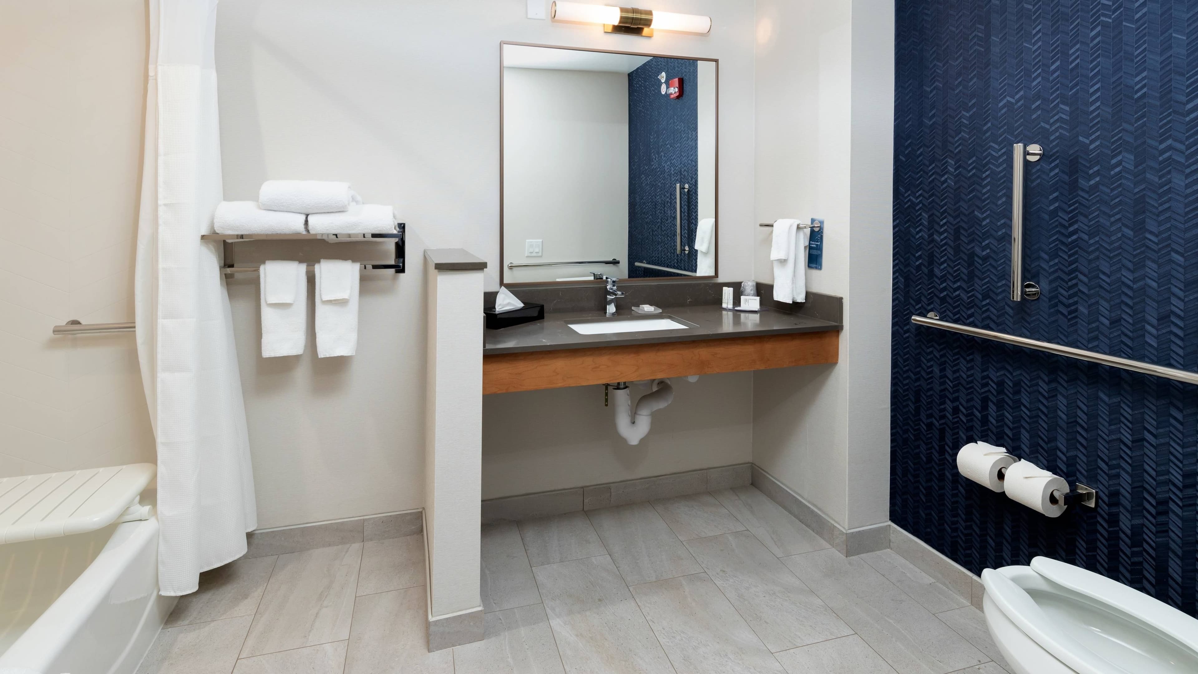 Fairfield Inn & Suites Morganton Historic Downtown - Image 5