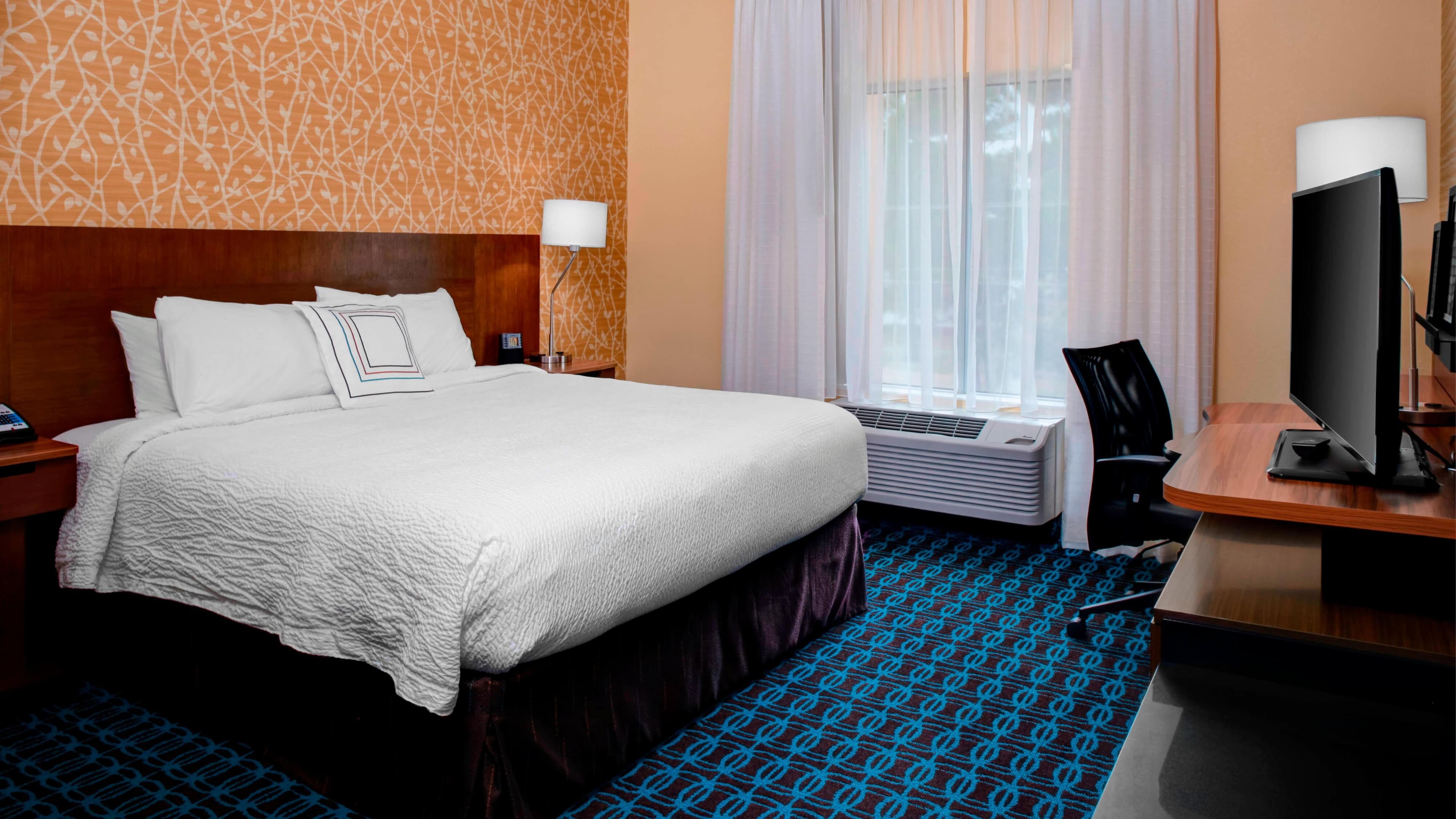 Fairfield Inn & Suites Douglas - Image 2