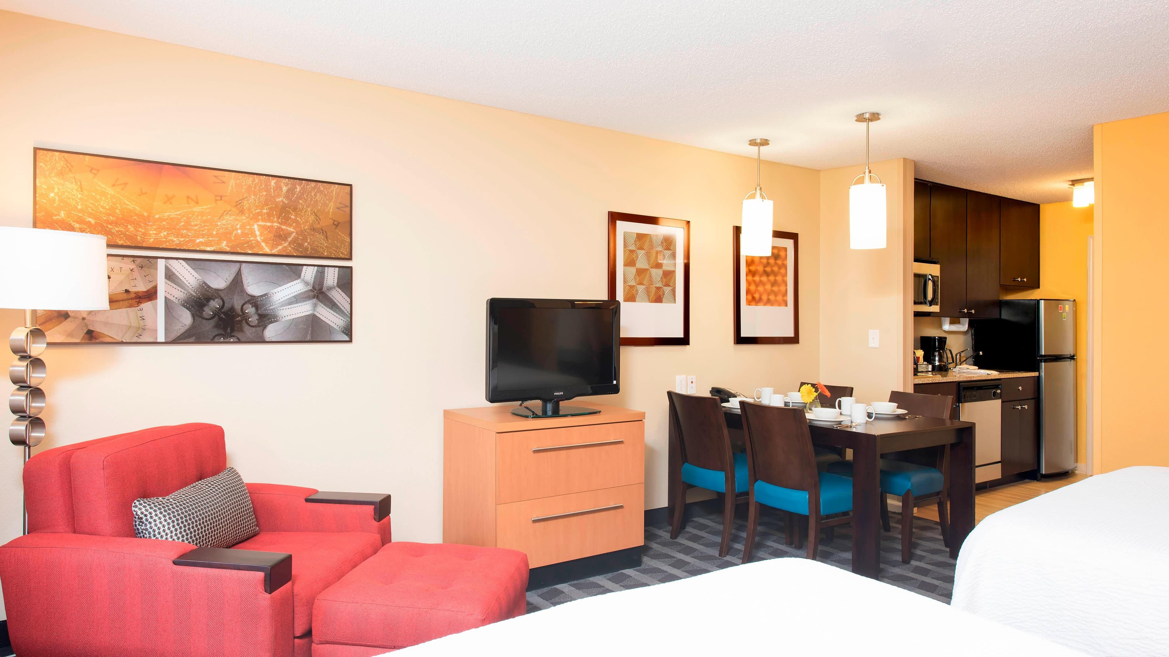 TownePlace Suites Kalamazoo — 9