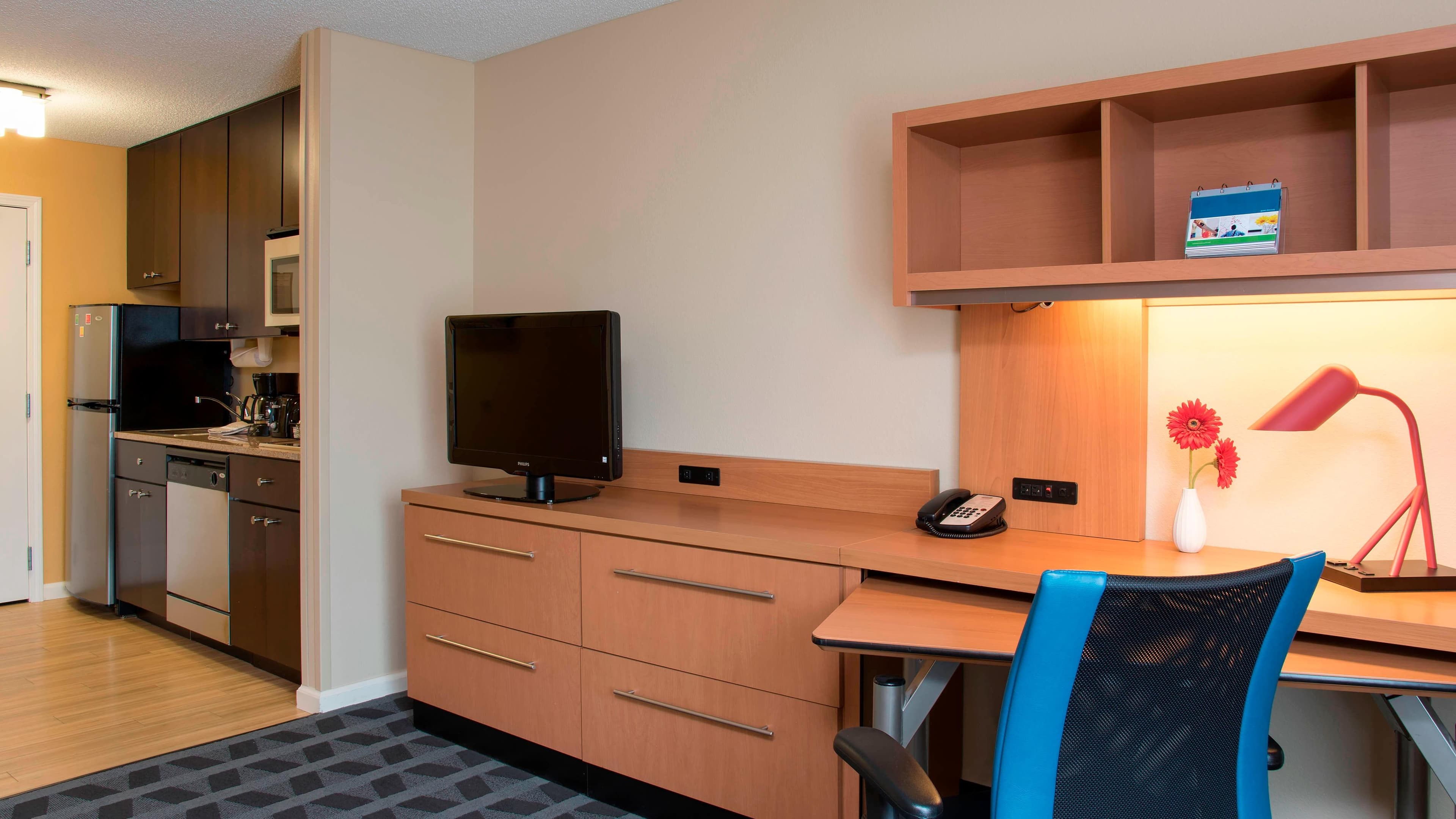 TownePlace Suites Kalamazoo - Image 3