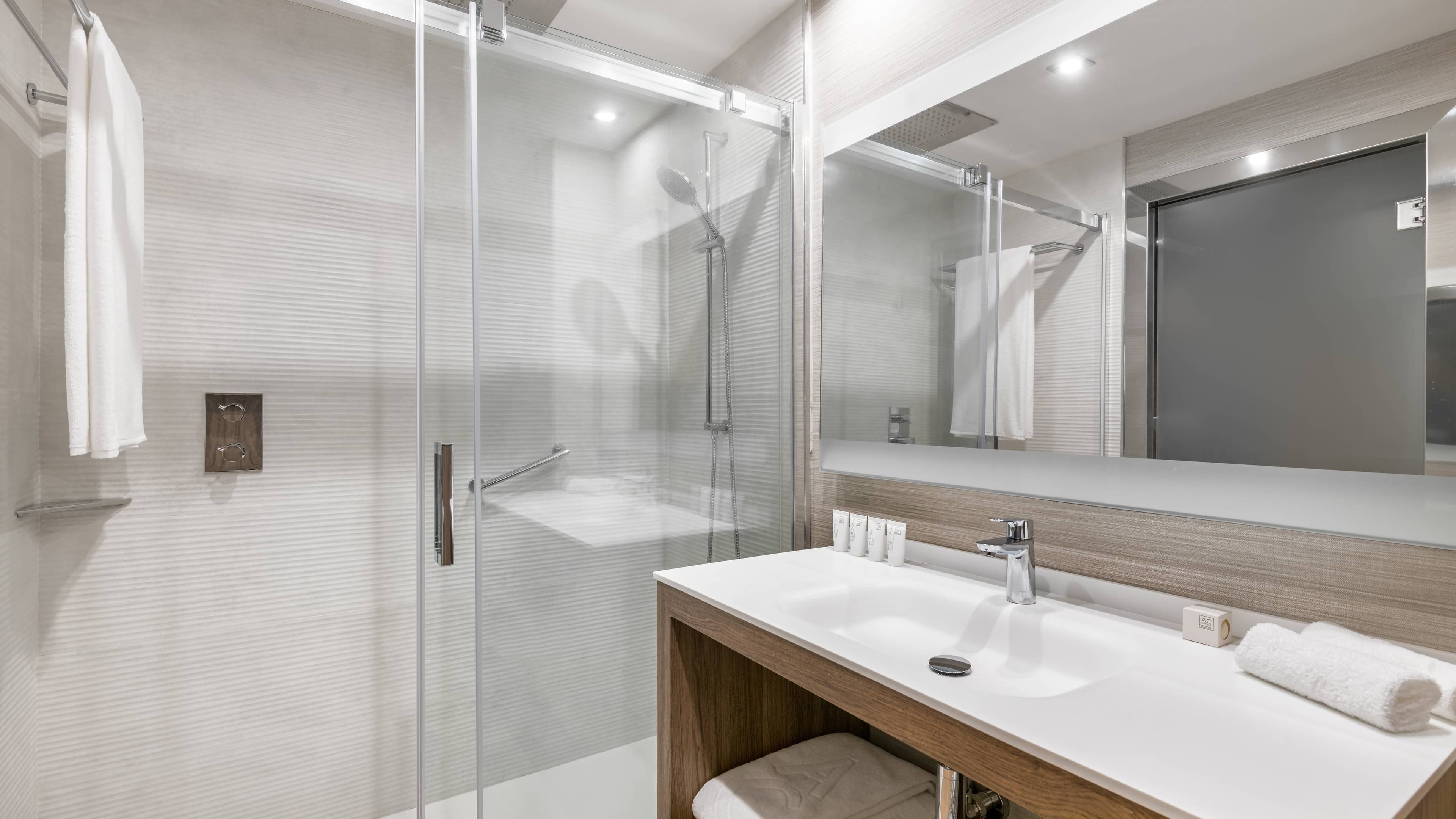 AC Hotel Diagonal L´Illa — 17