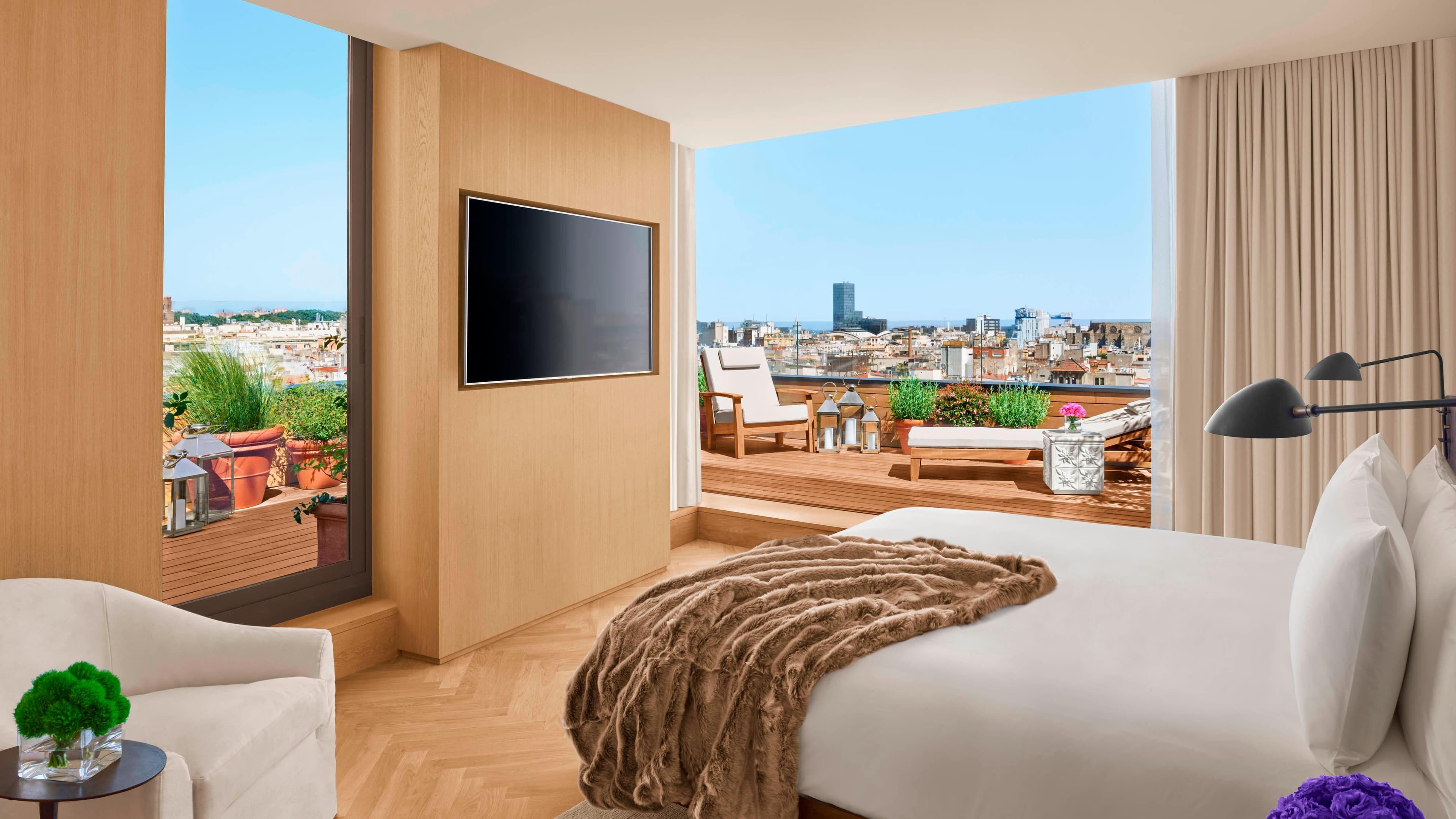 The Barcelona EDITION — 16