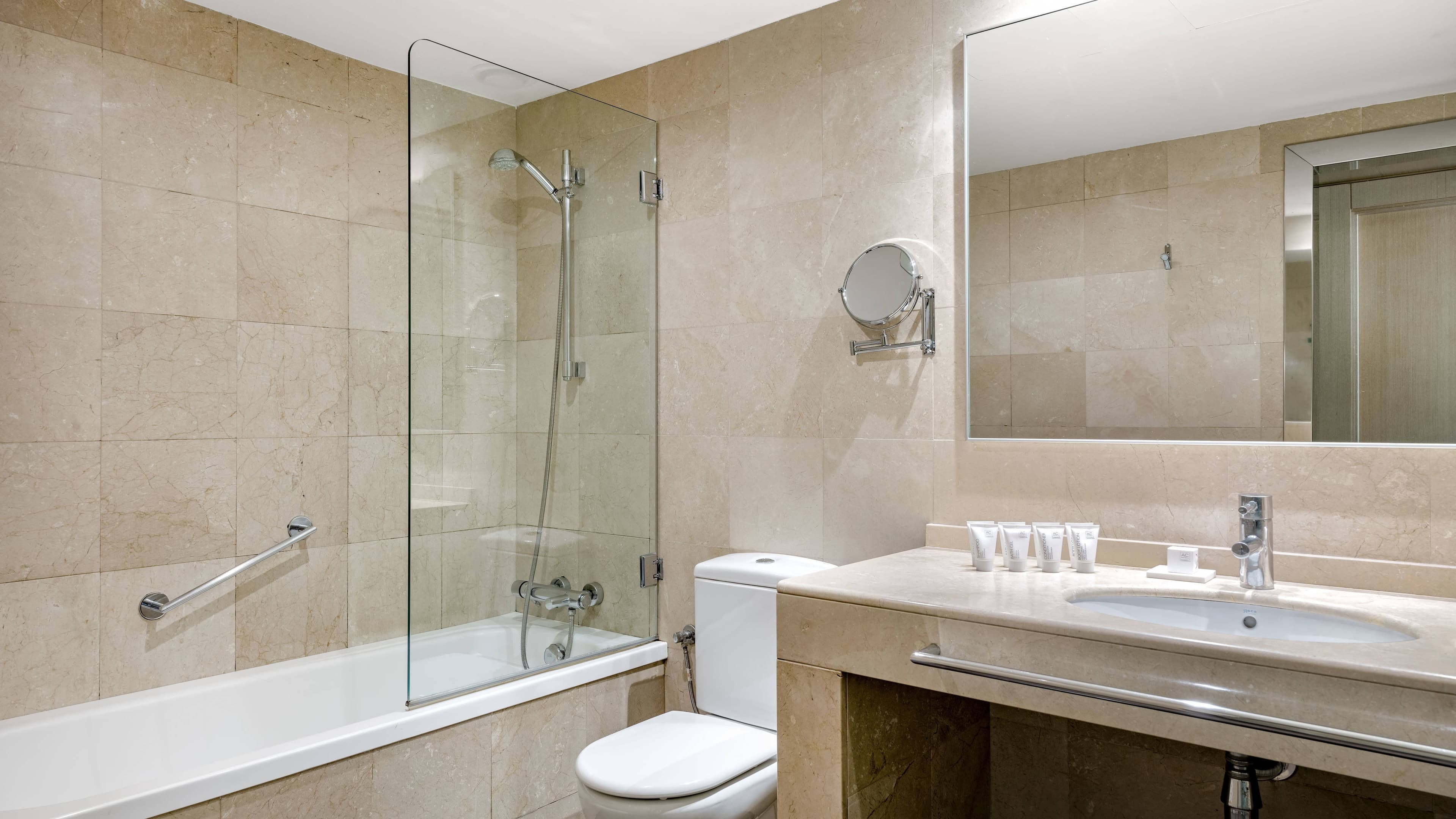 Standard Room - Image 4