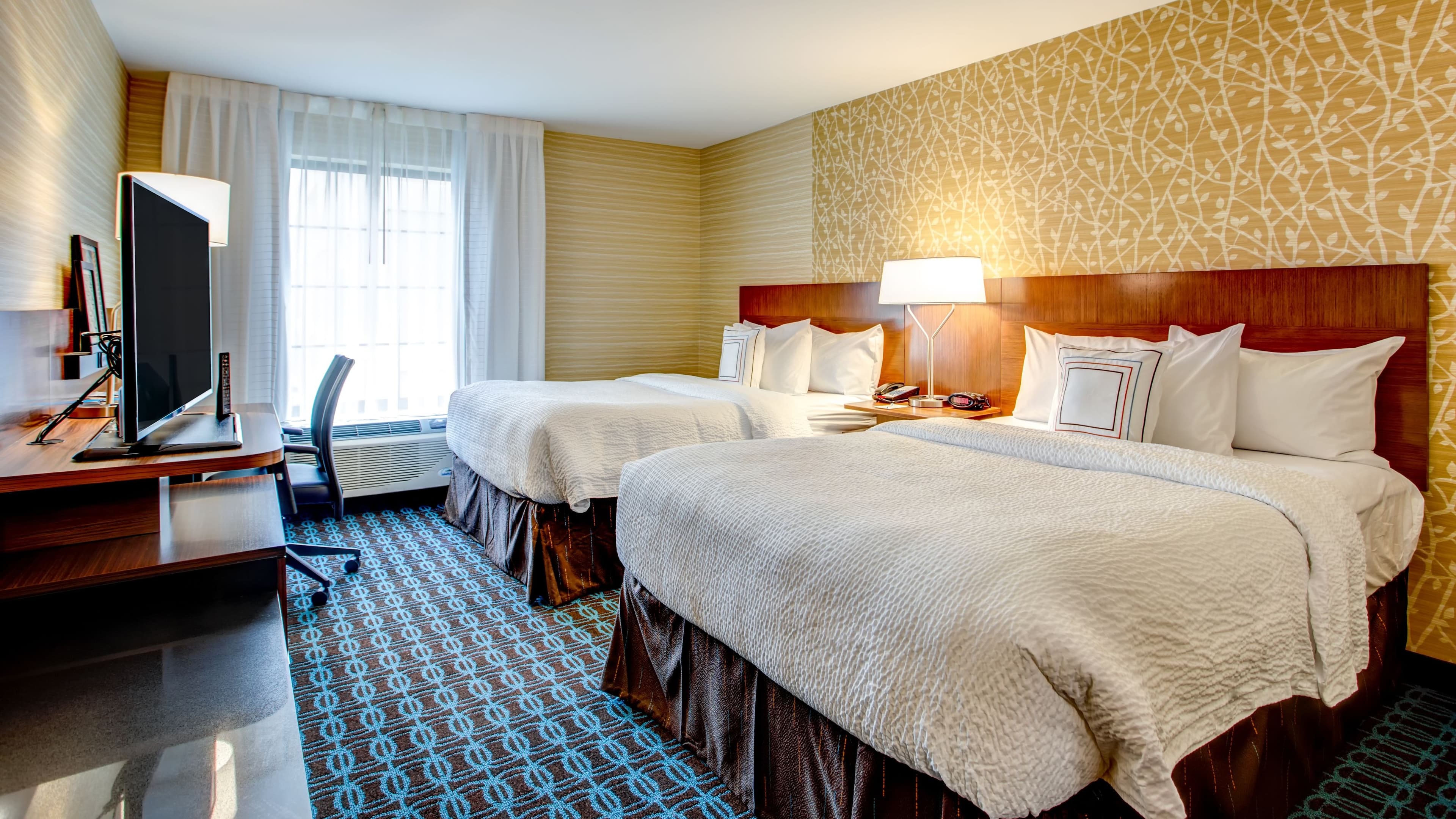 Fairfield Inn & Suites Springfield Holyoke - Image 3