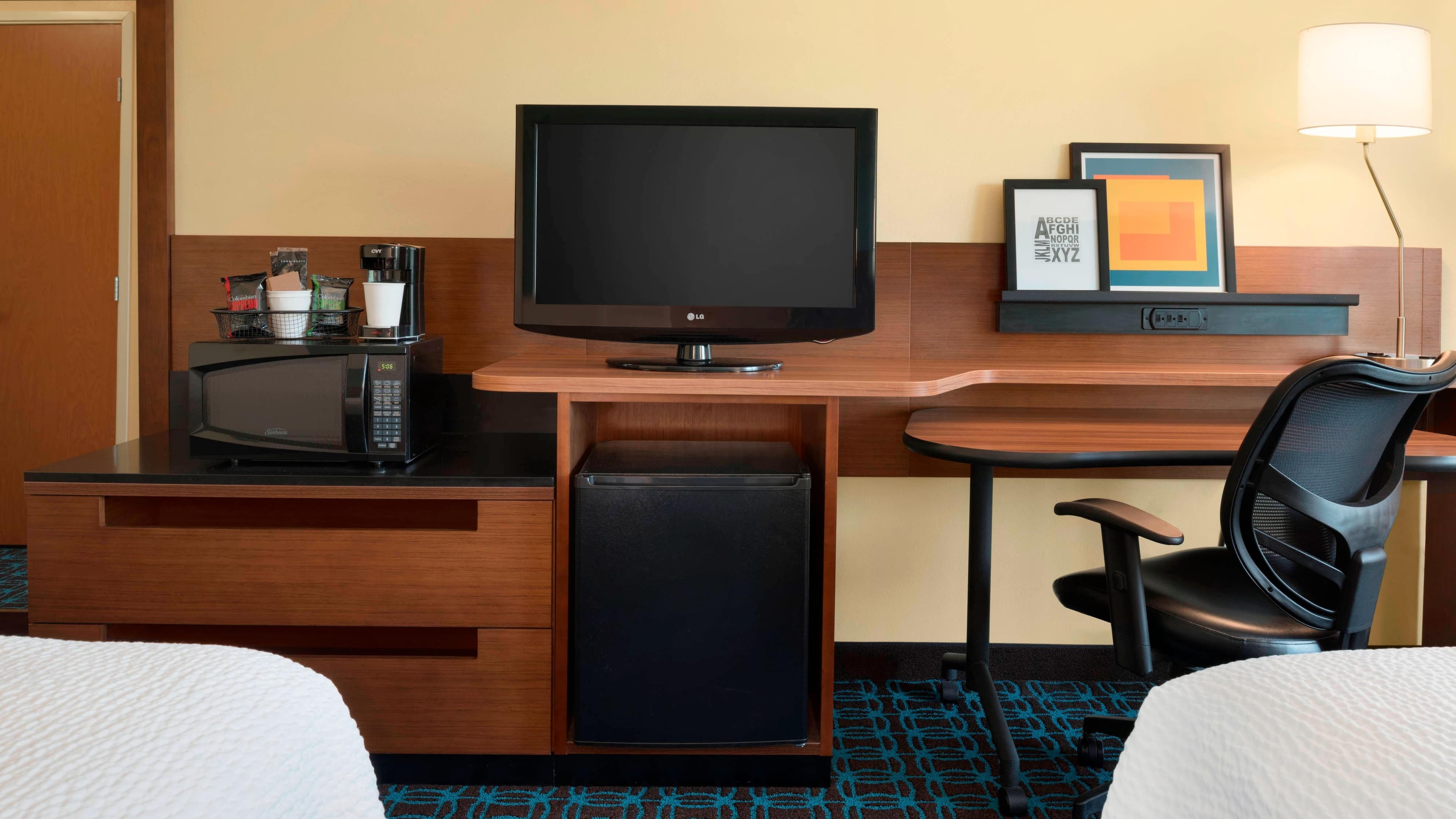 Fairfield Inn & Suites Hartford Manchester — 8