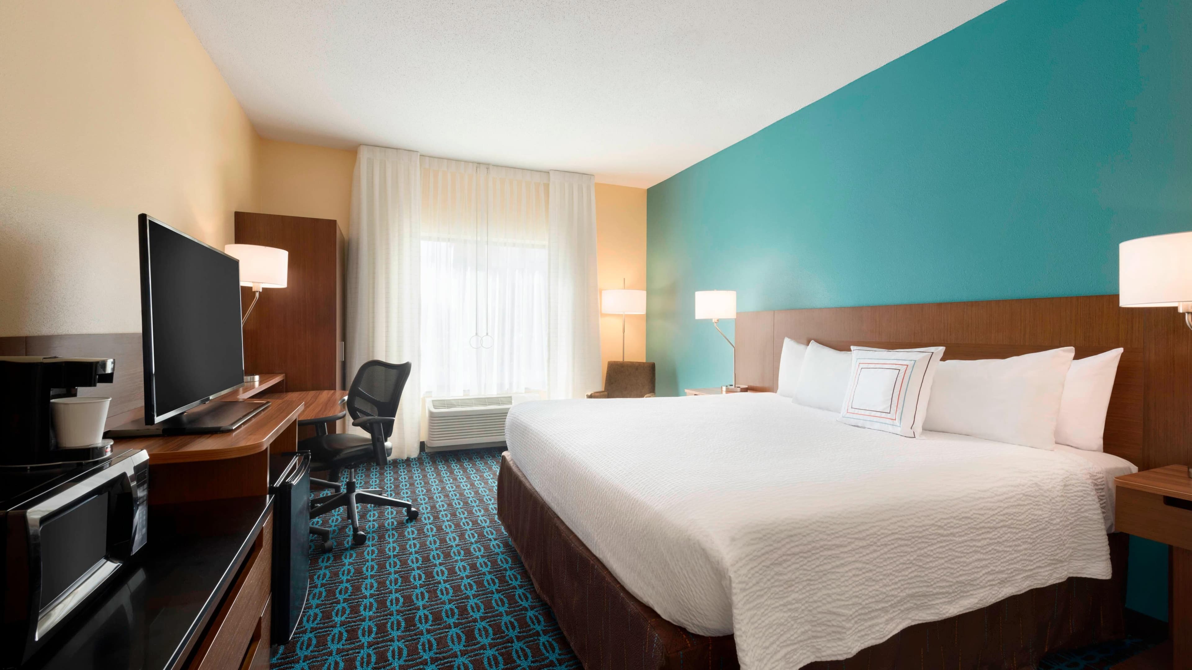 Fairfield Inn & Suites Hartford Manchester - Image 4