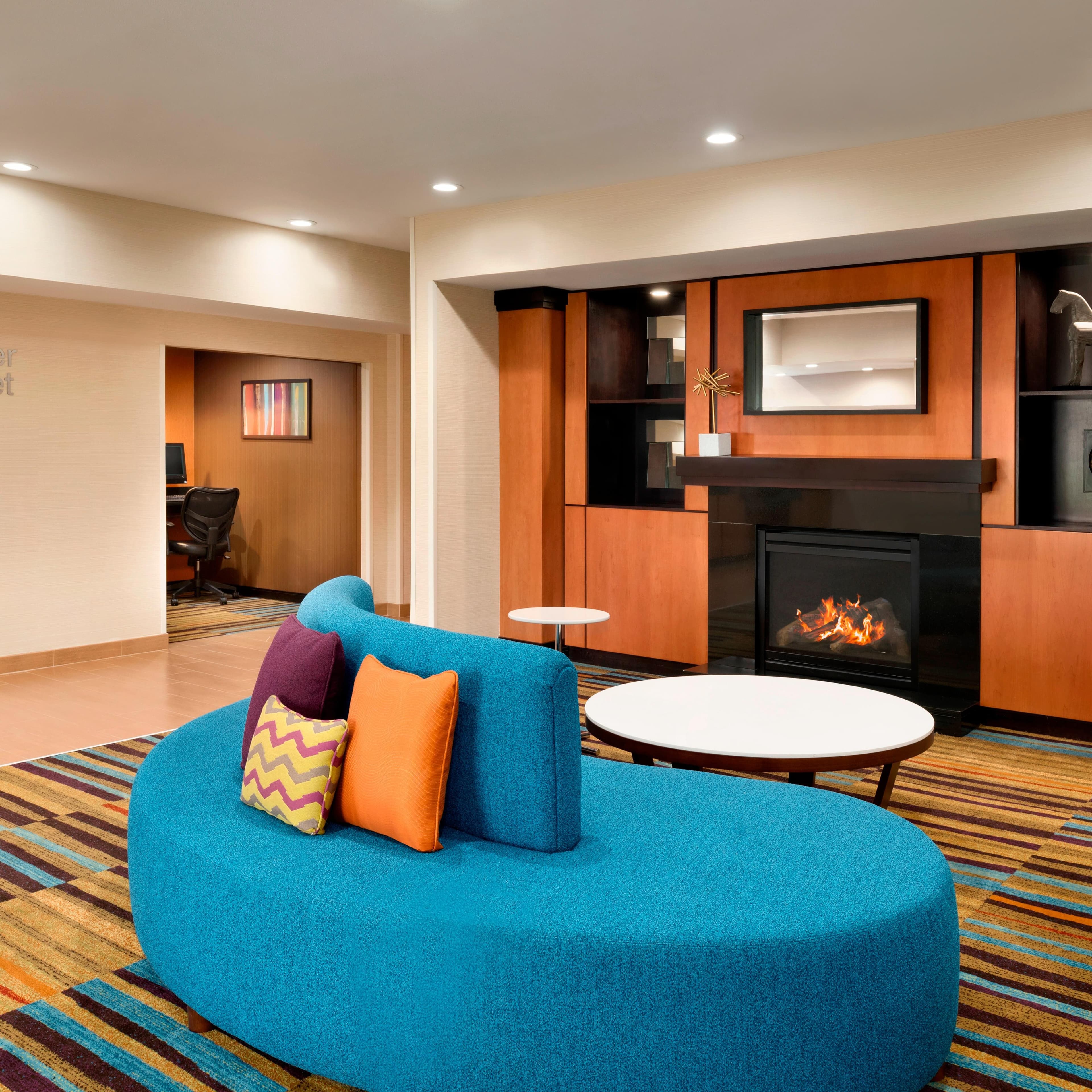 Fairfield Inn & Suites Hartford Manchester - Image 1