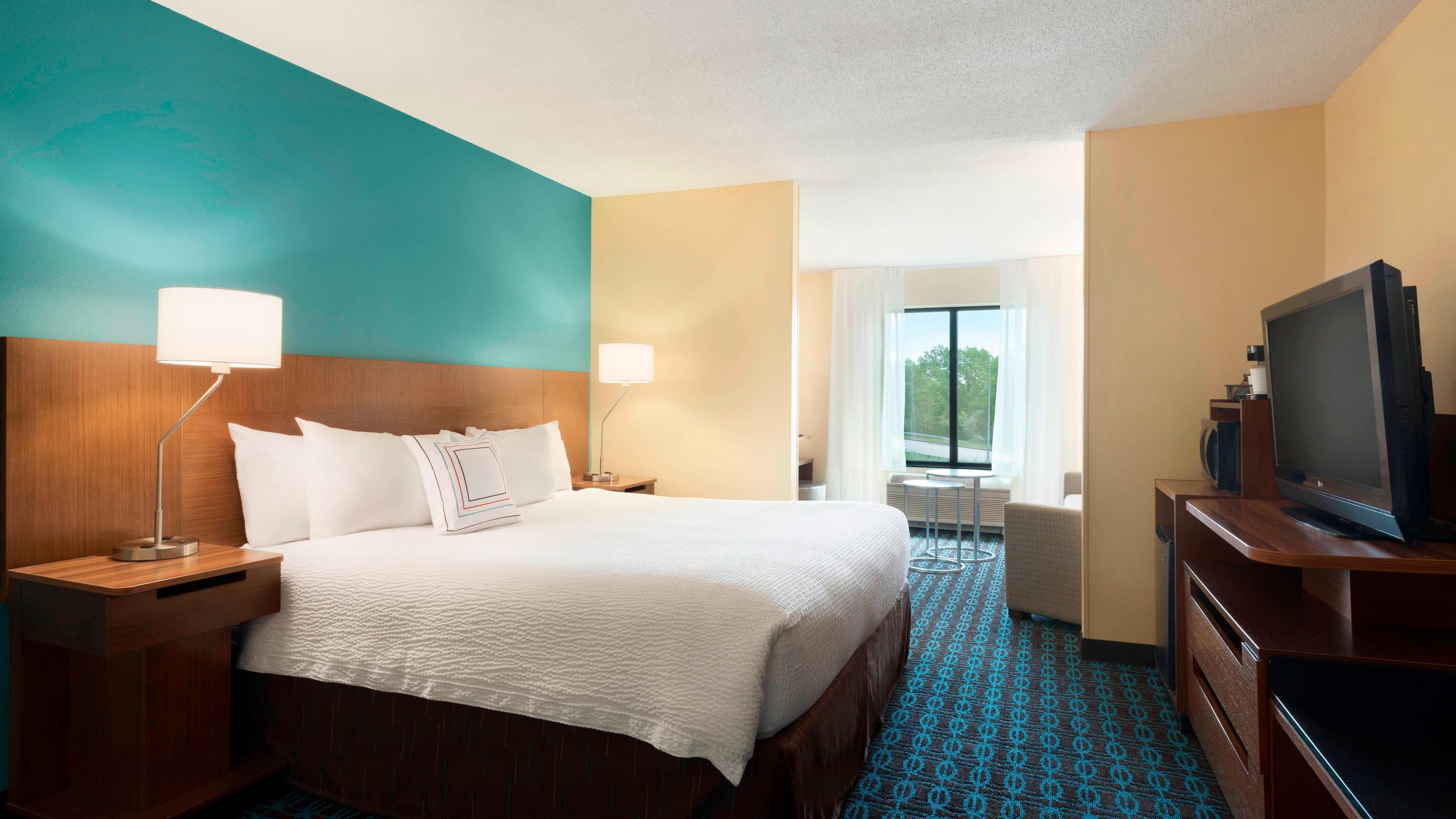 Fairfield Inn & Suites Hartford Manchester - Image 3