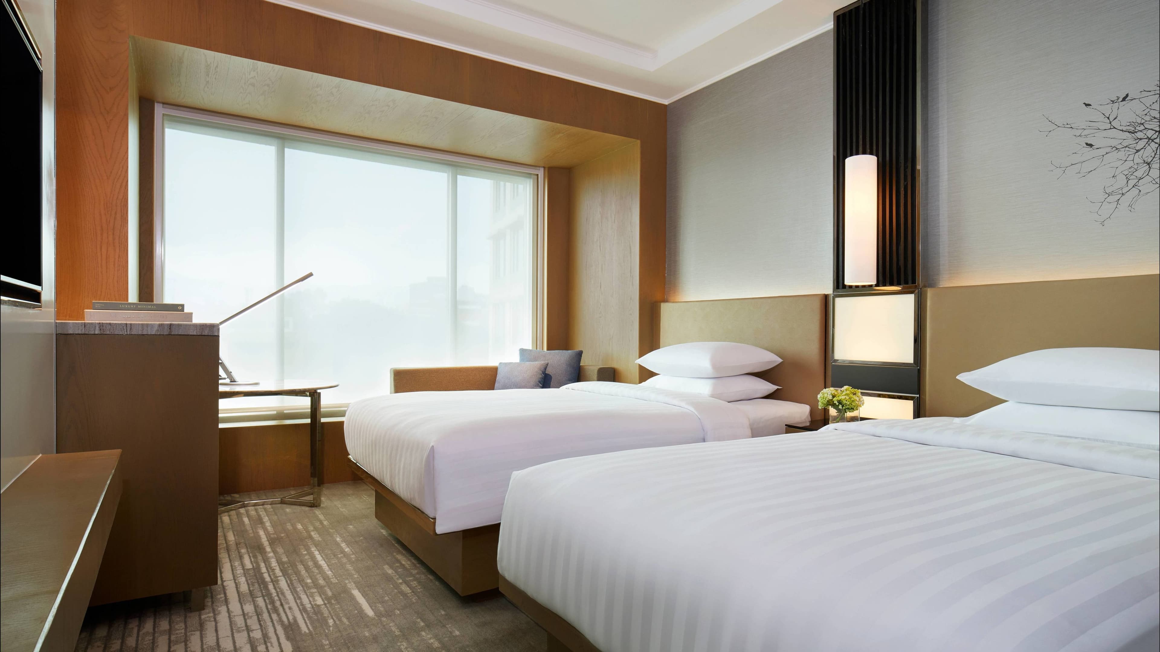 Courtyard Bandung Dago — 2