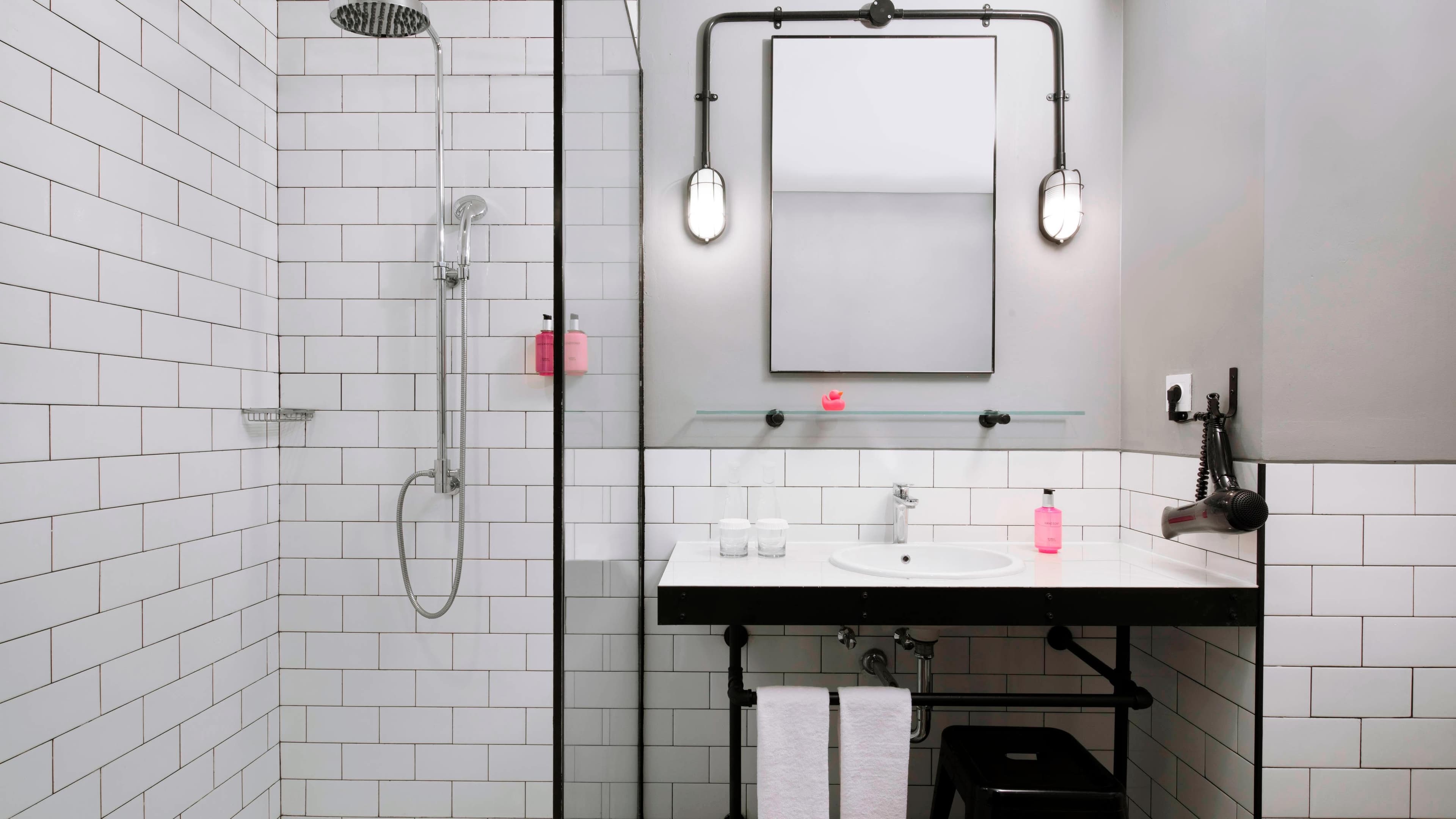 Moxy Bandung - Image 4
