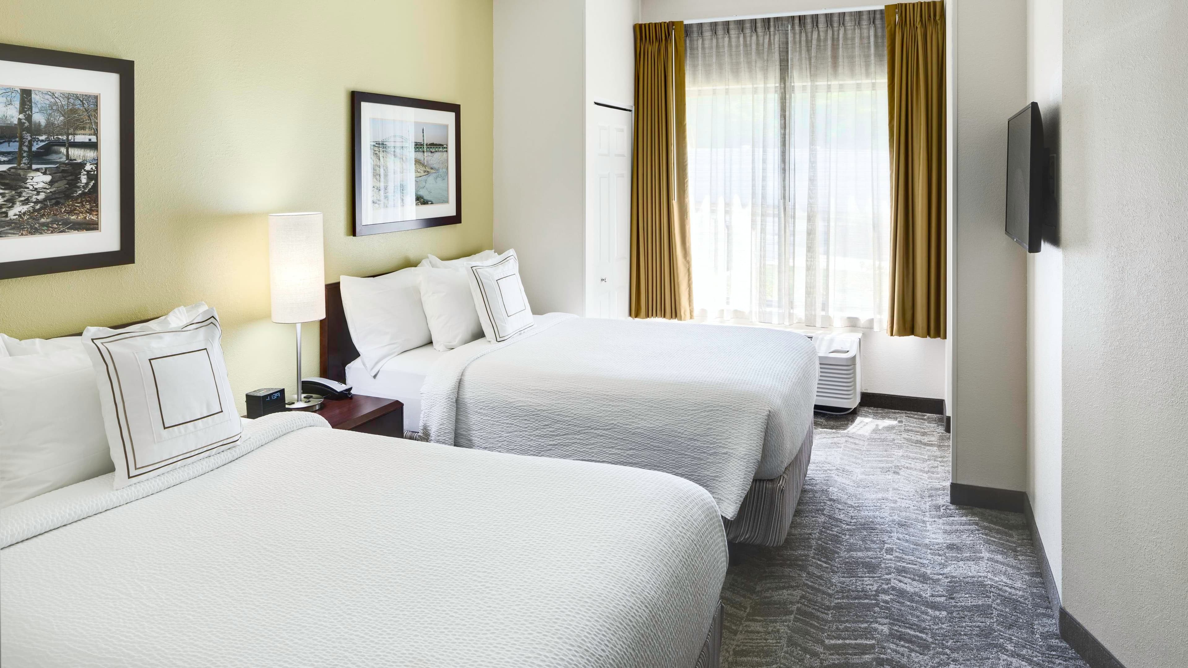 Suite - Image 1