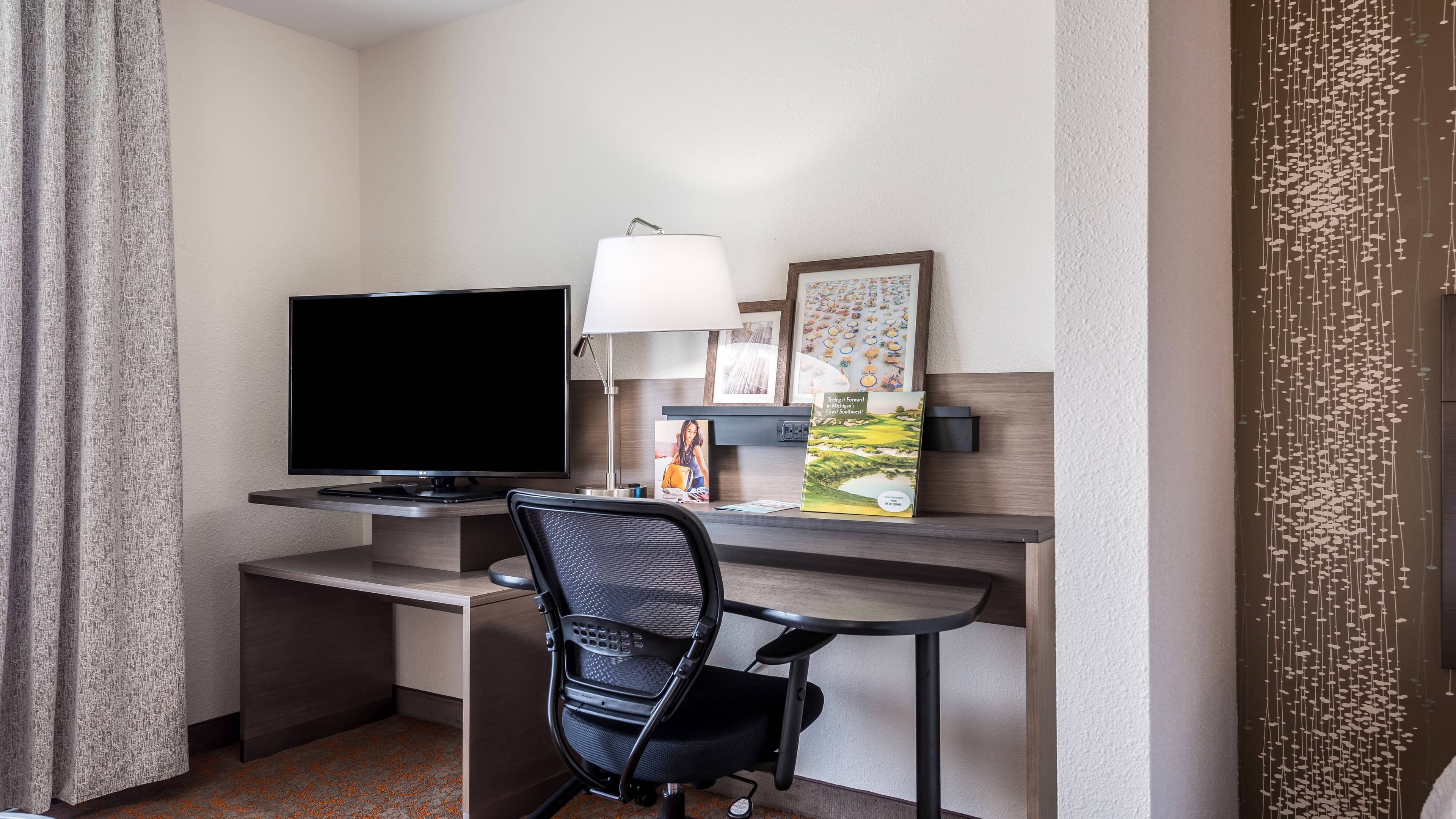 Fairfield Inn & Suites St. Joseph Stevensville — 5