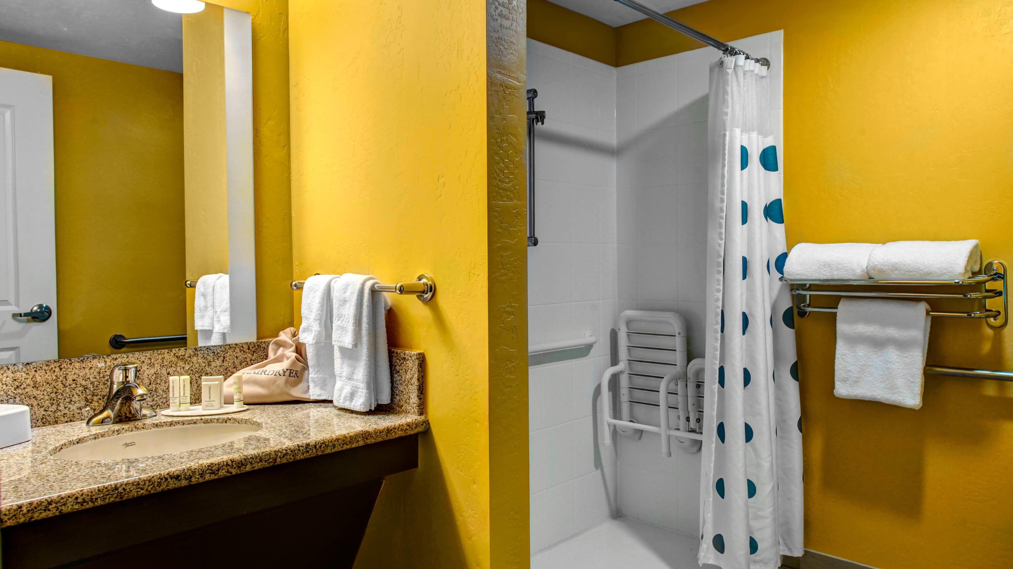 TownePlace Suites Bakersfield West - Image 3