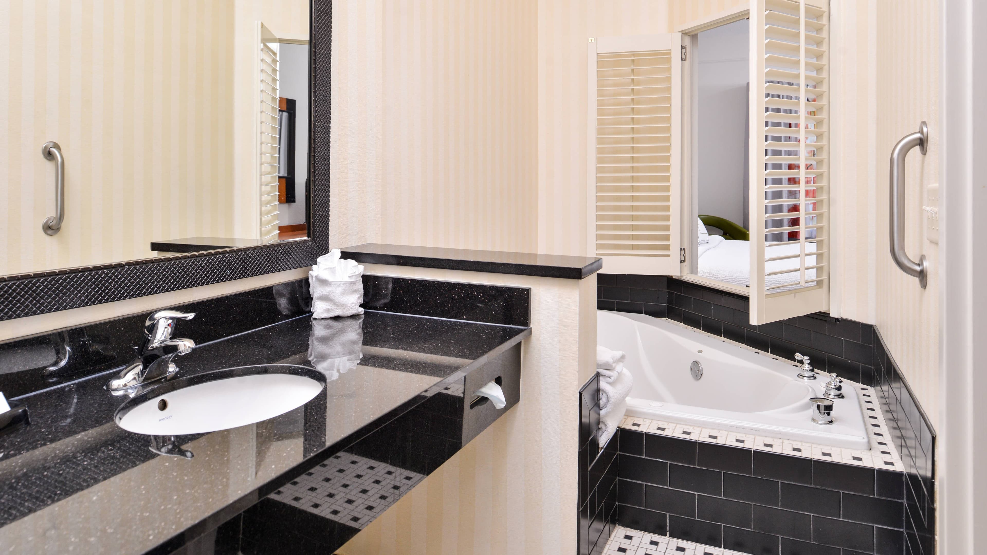 Fairfield Inn & Suites Birmingham Pelham — 13