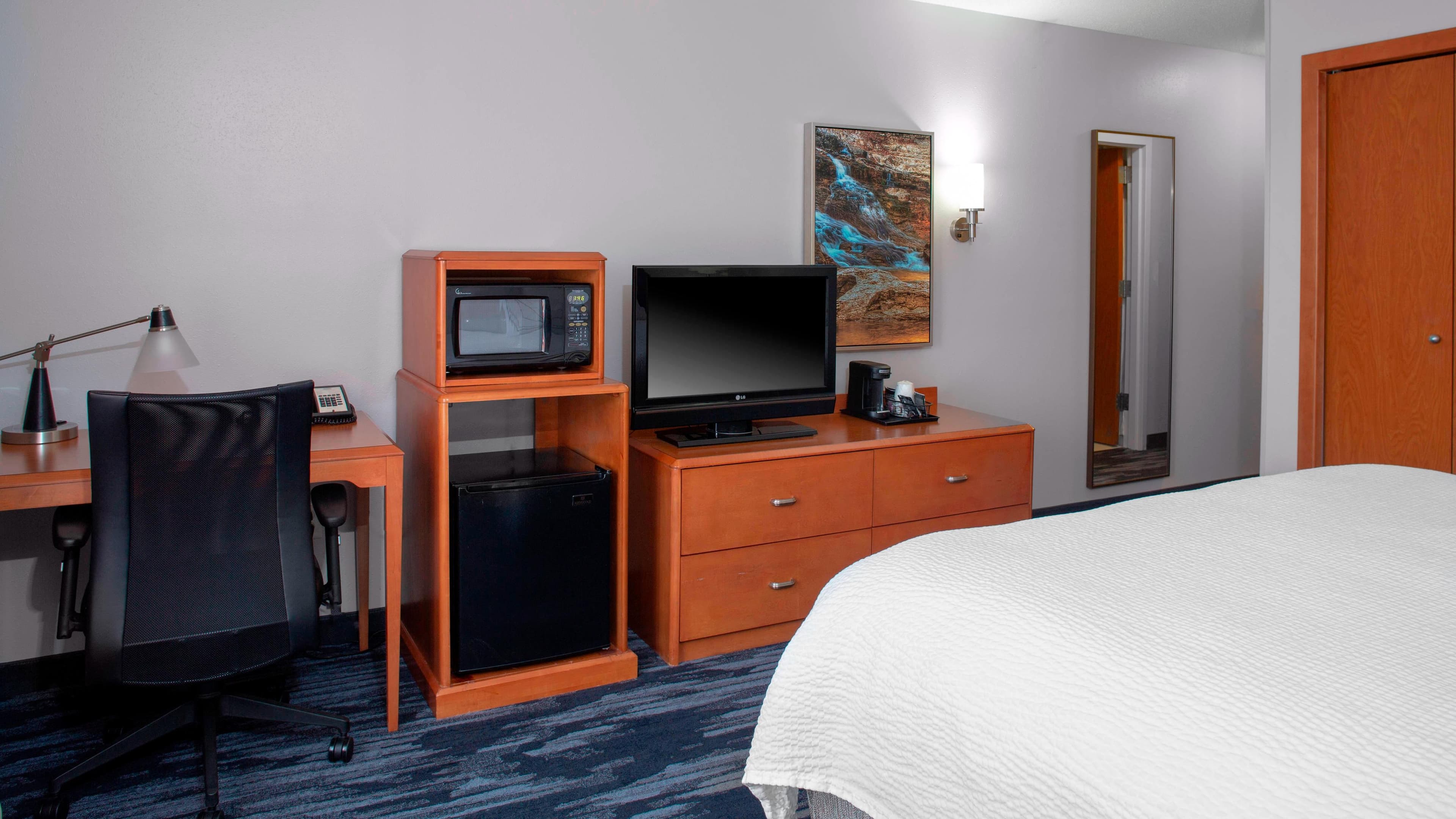 Fairfield Inn & Suites Gadsden - Image 2