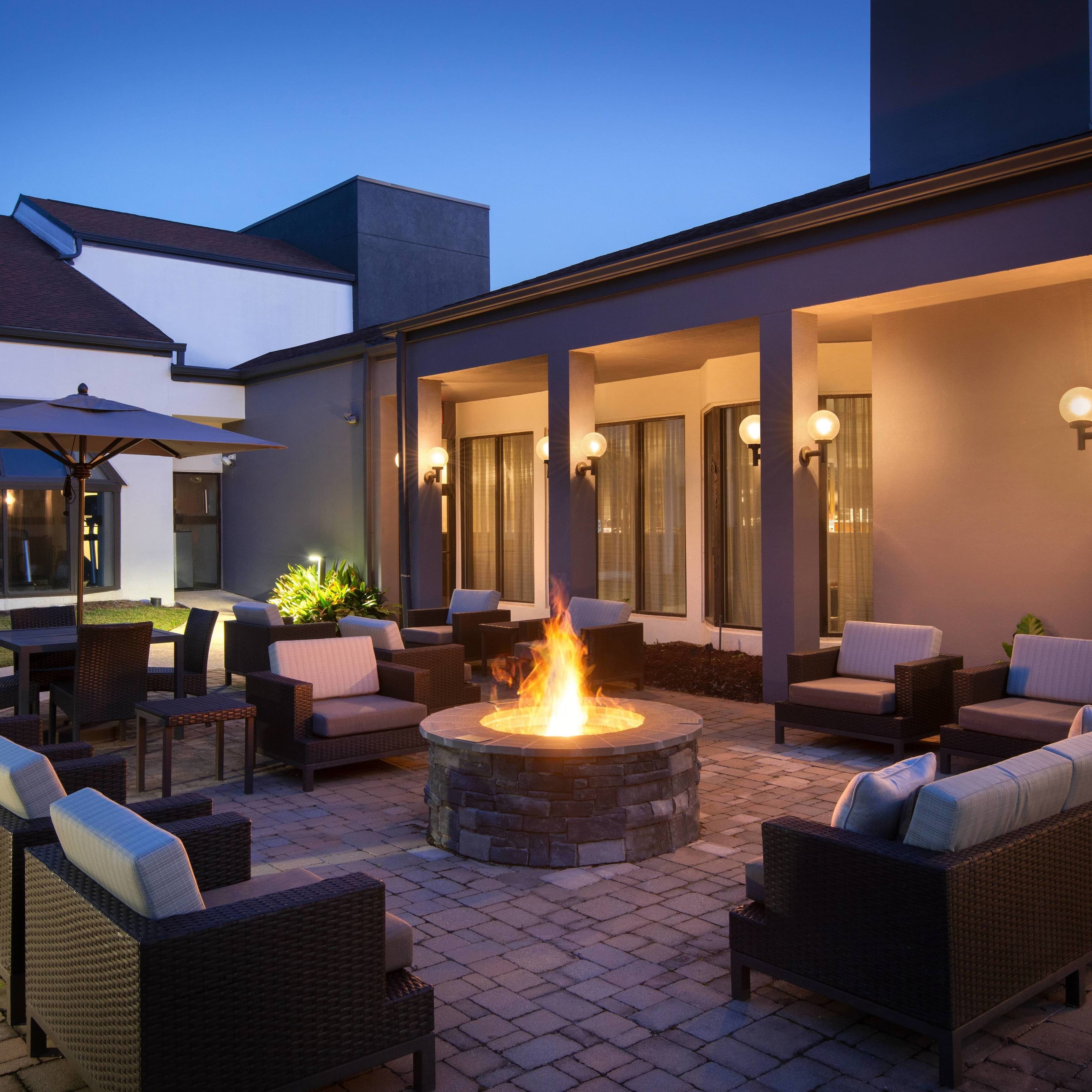Courtyard Birmingham Homewood - Image 1